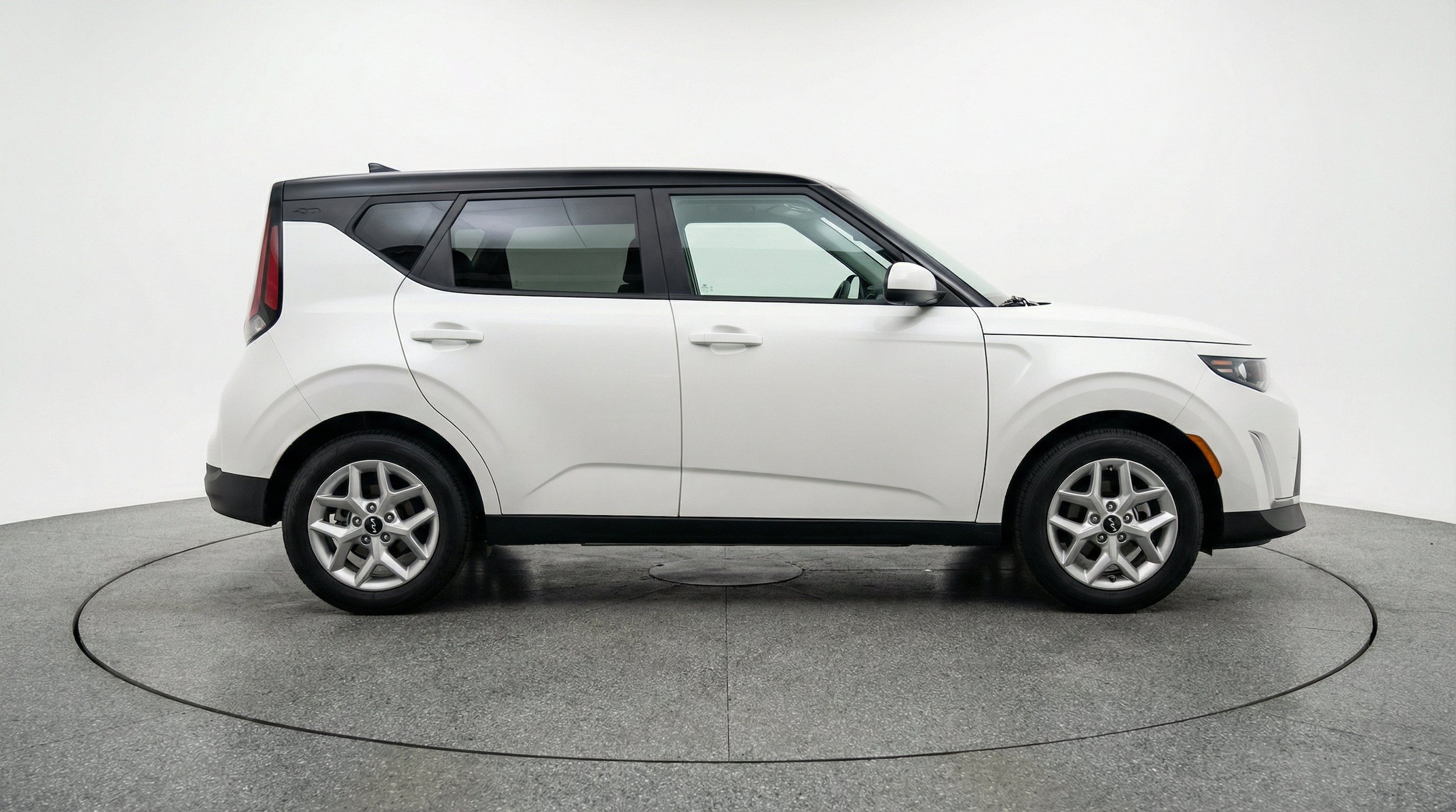 Thumbnail: 2025 Kia Soul - 11