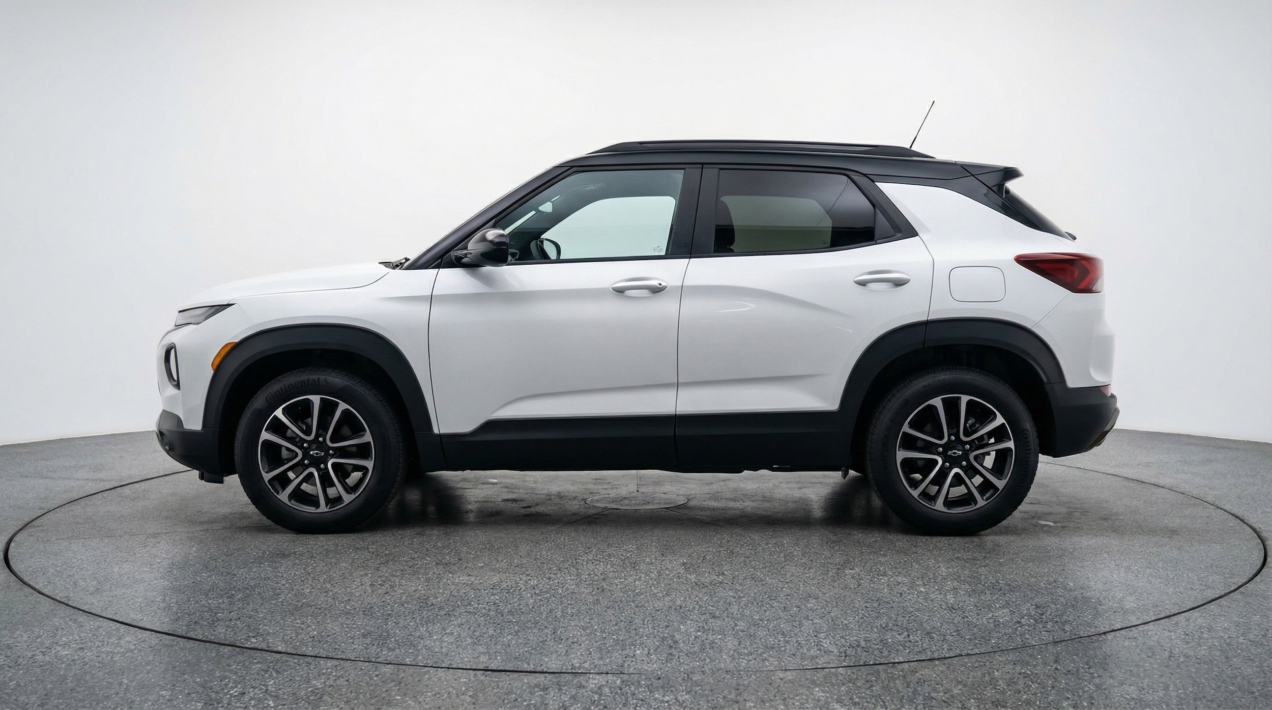 Thumbnail: 2025 Chevrolet TrailBlazer - 5