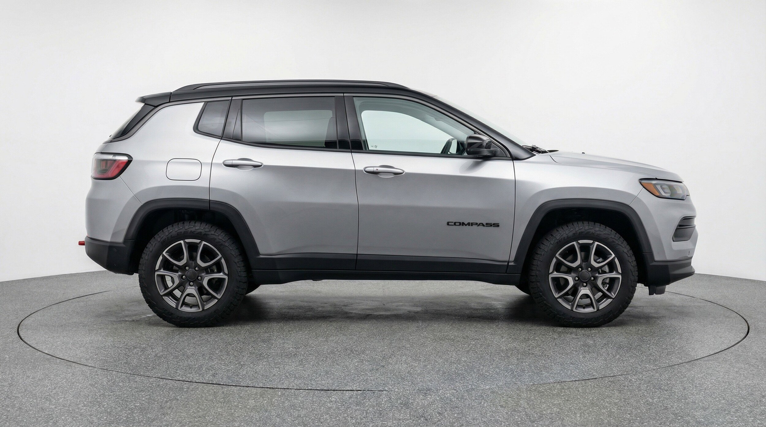 Thumbnail: 2025 Jeep Compass - 11