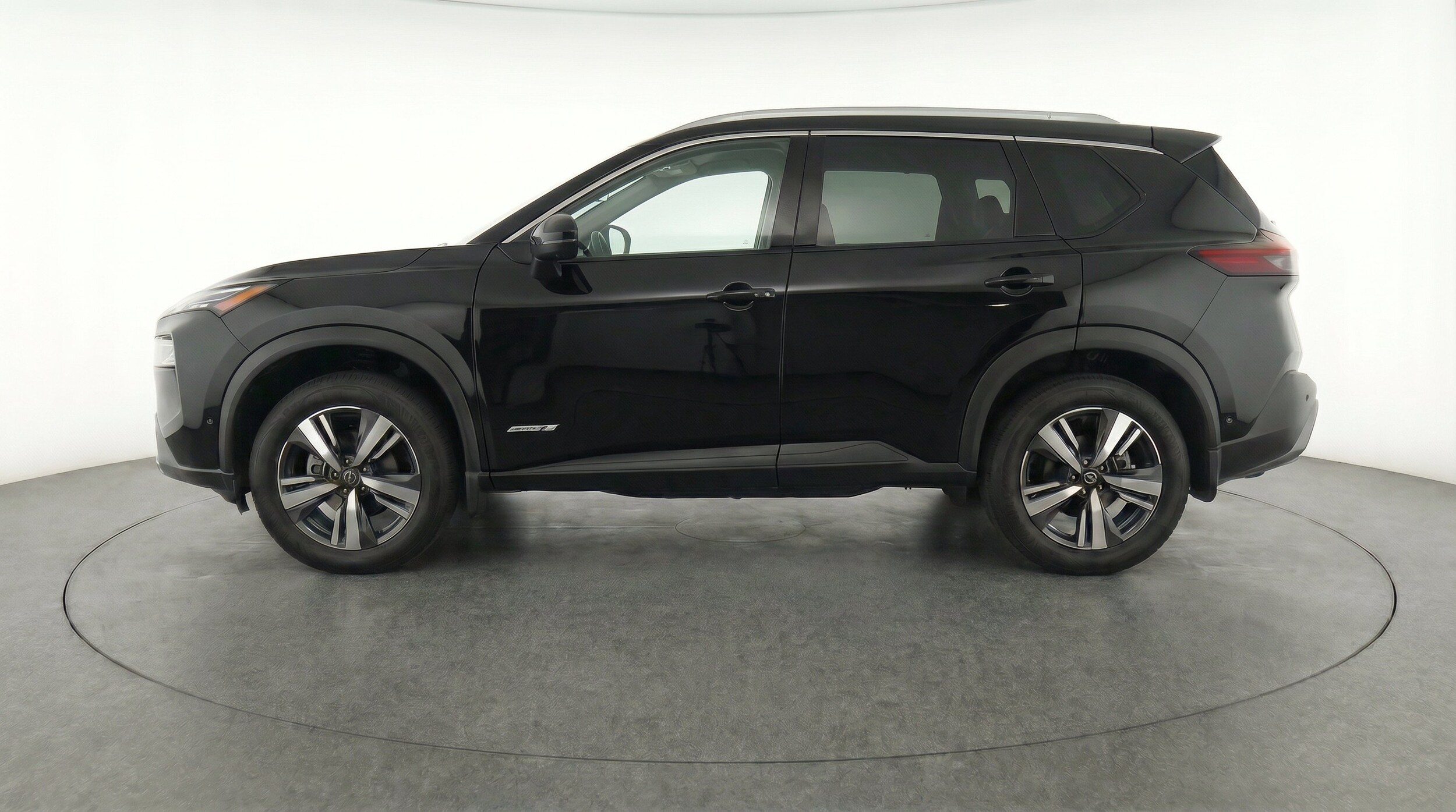 Thumbnail: 2026 Nissan Rogue - 5