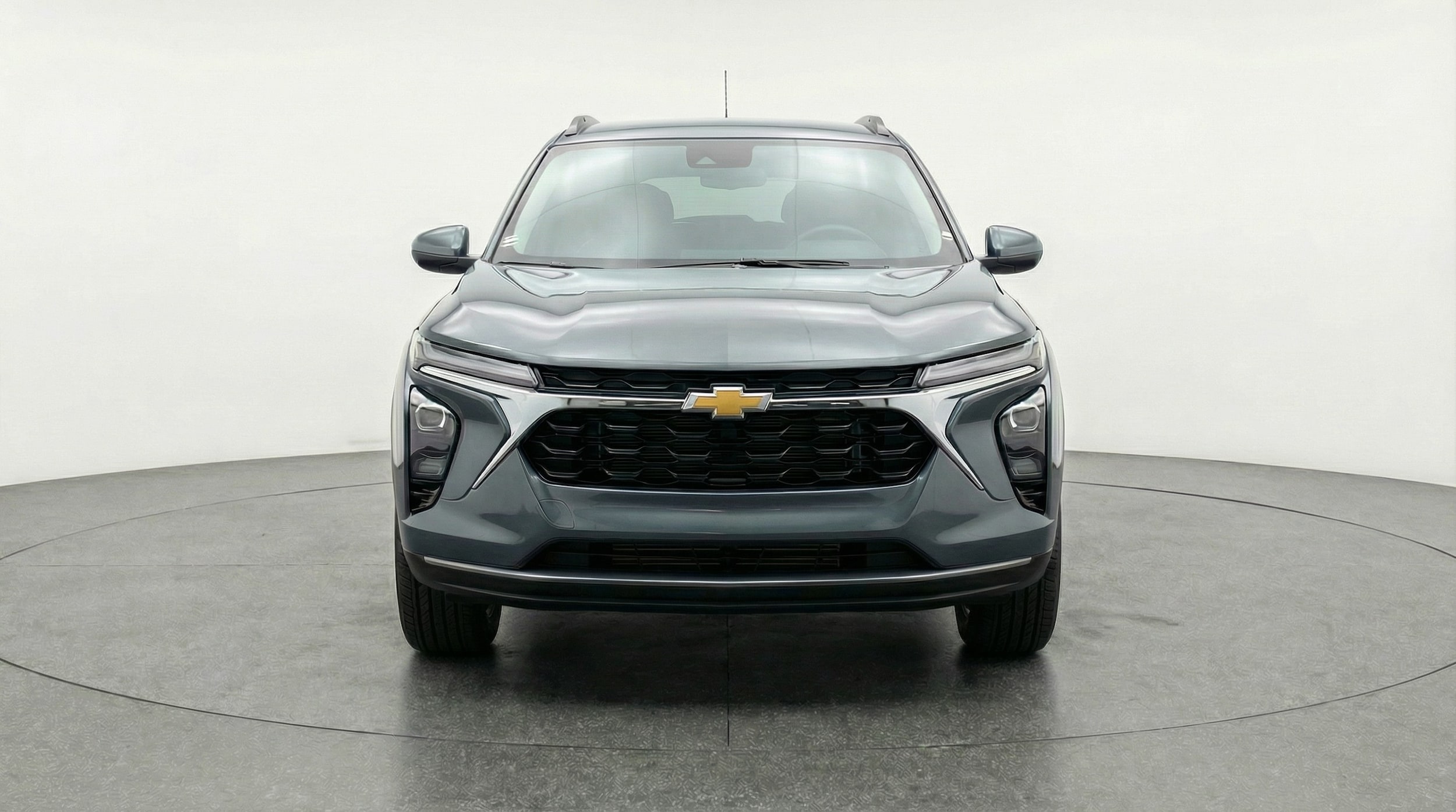 Thumbnail: 2025 Chevrolet Trax - 2
