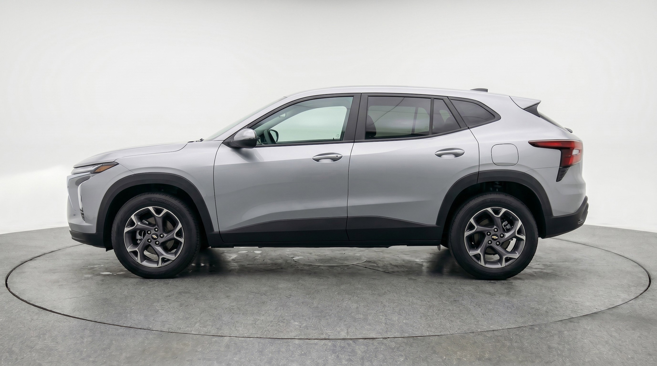 Thumbnail: 2025 Chevrolet Trax - 5