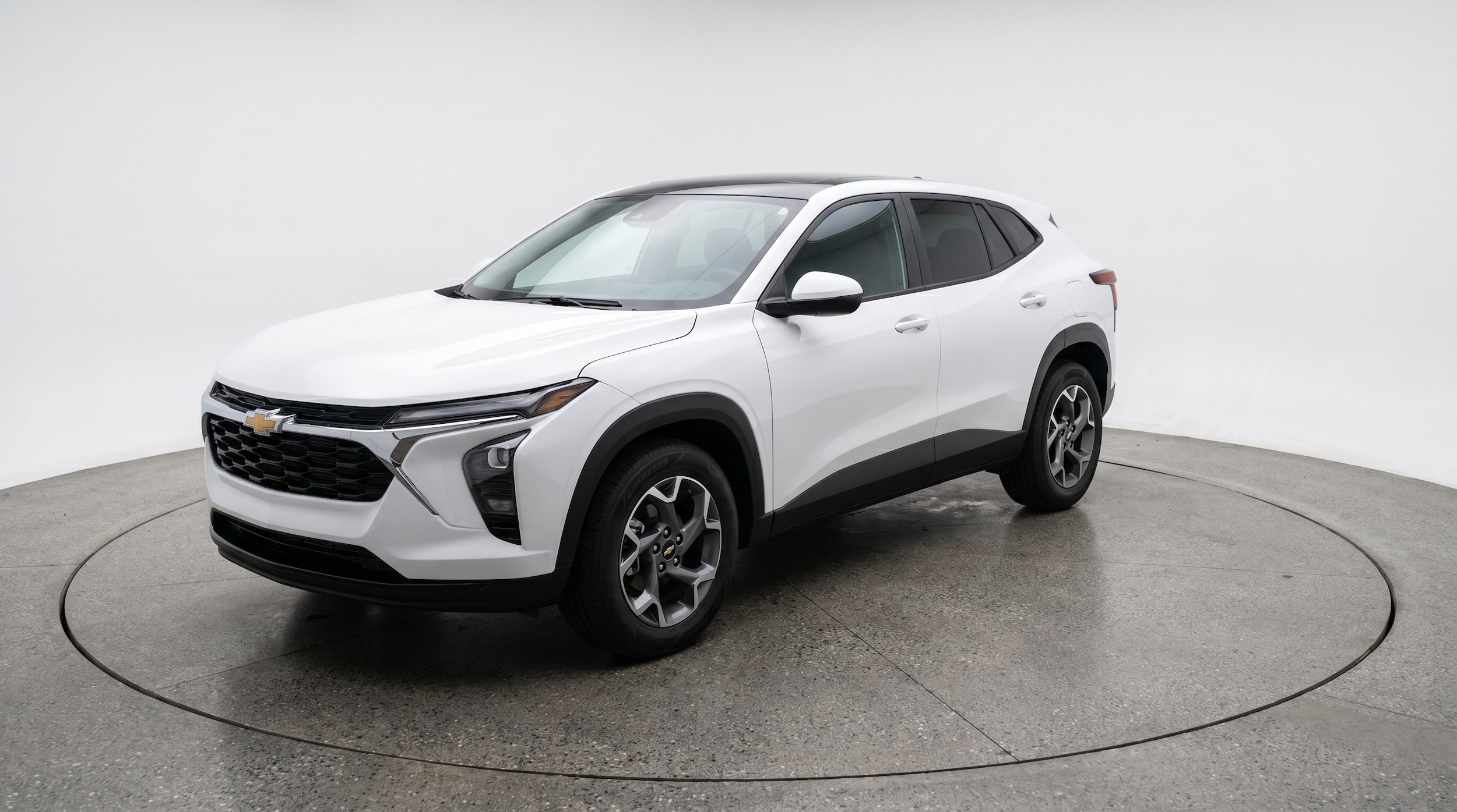 Thumbnail: 2025 Chevrolet Trax - 3