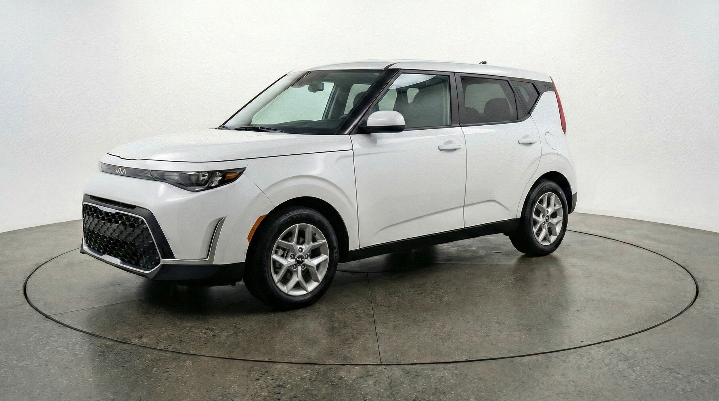 Thumbnail: 2025 Kia Soul - 3