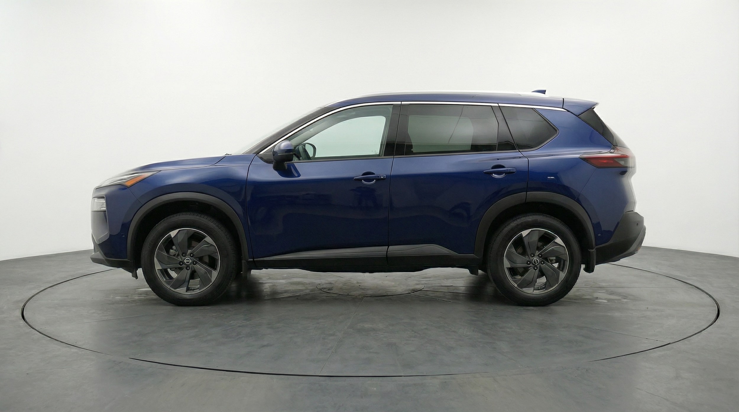 Thumbnail: 2025 Nissan Rogue - 4