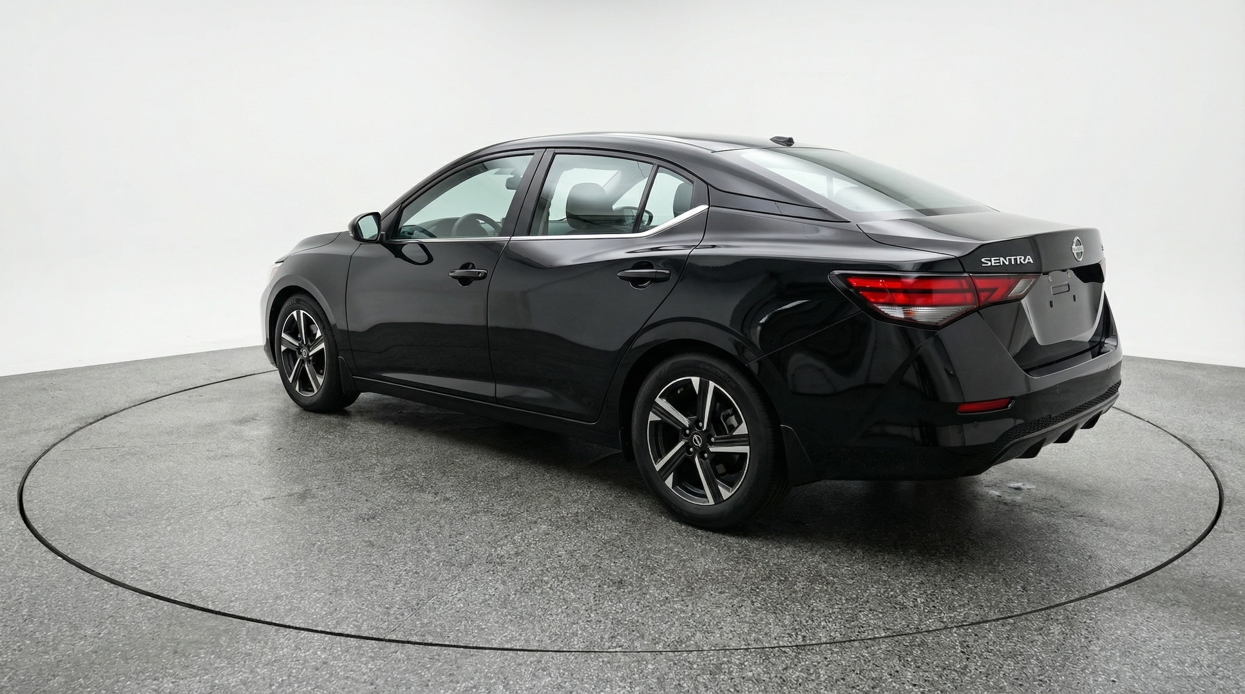 Thumbnail: 2025 Nissan Sentra - 5