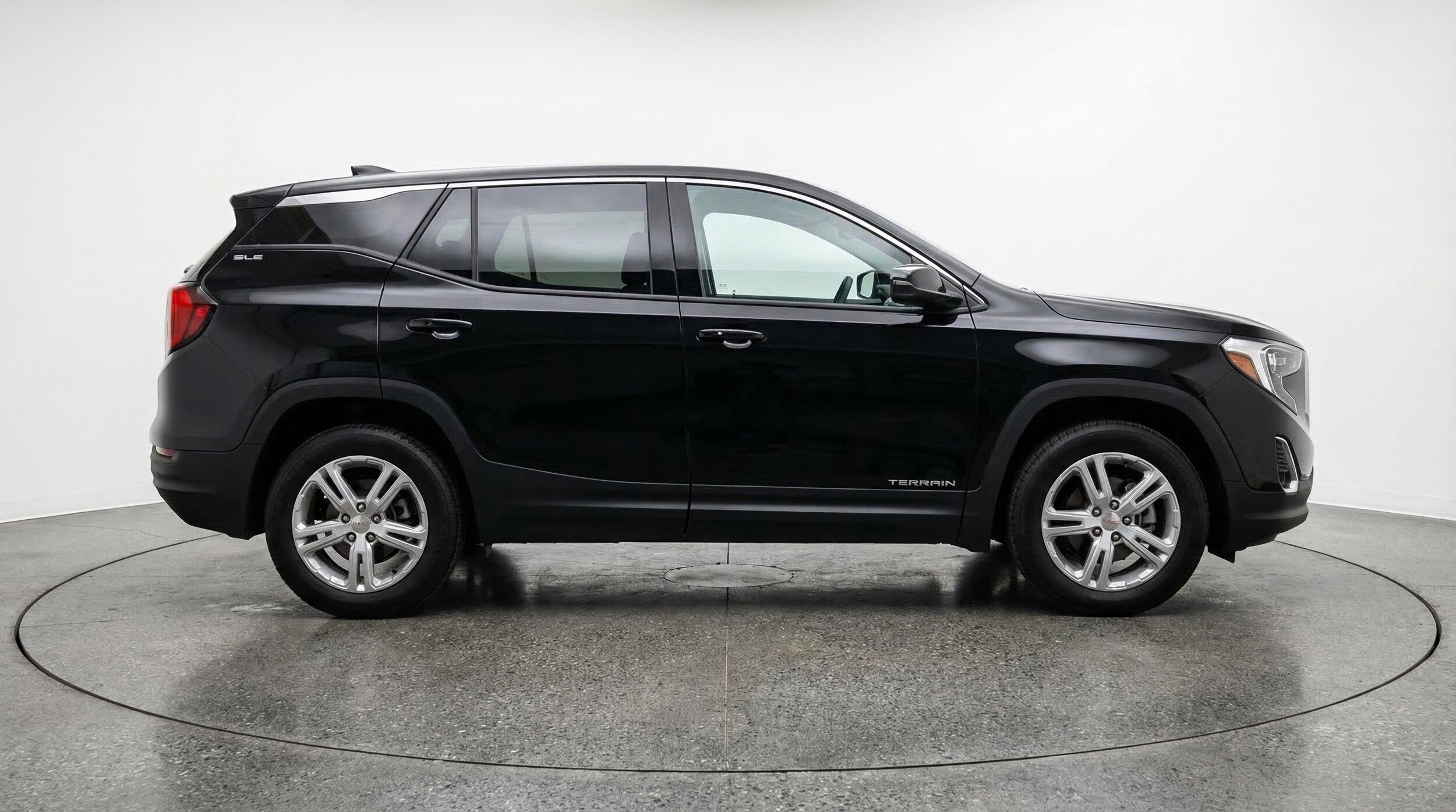 Thumbnail: 2024 GMC Terrain - 11