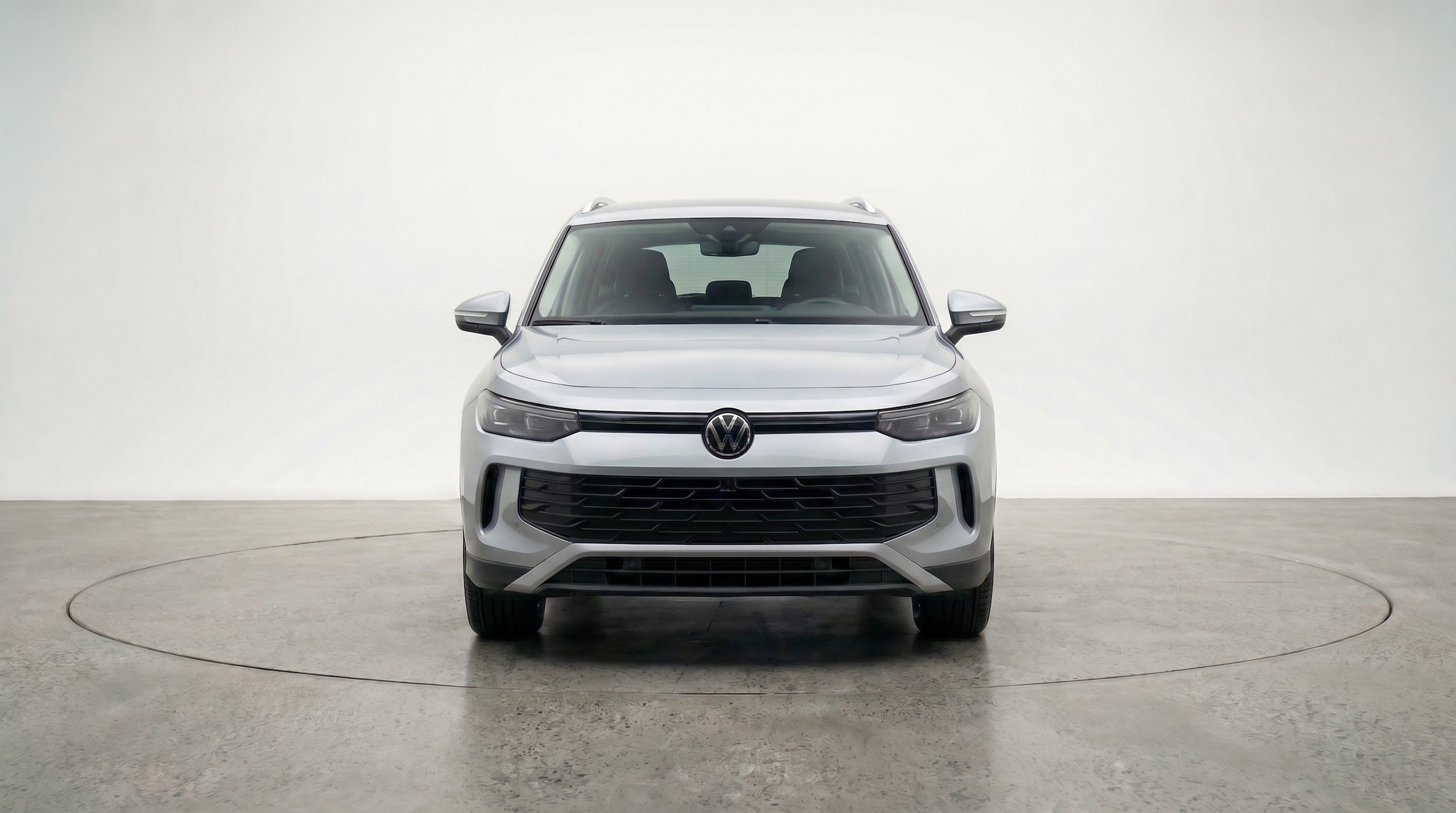 Thumbnail: 2026 Volkswagen Tiguan - 2