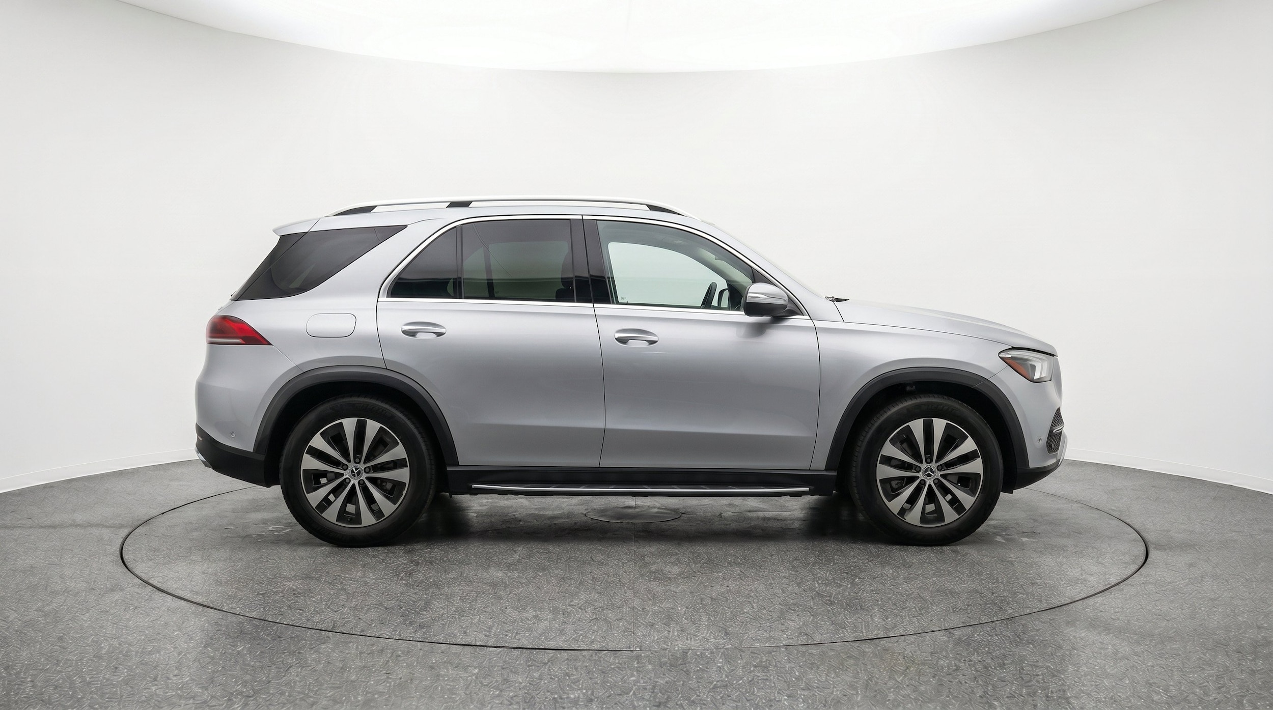 Thumbnail: 2026 Mercedes-Benz GLE - 11