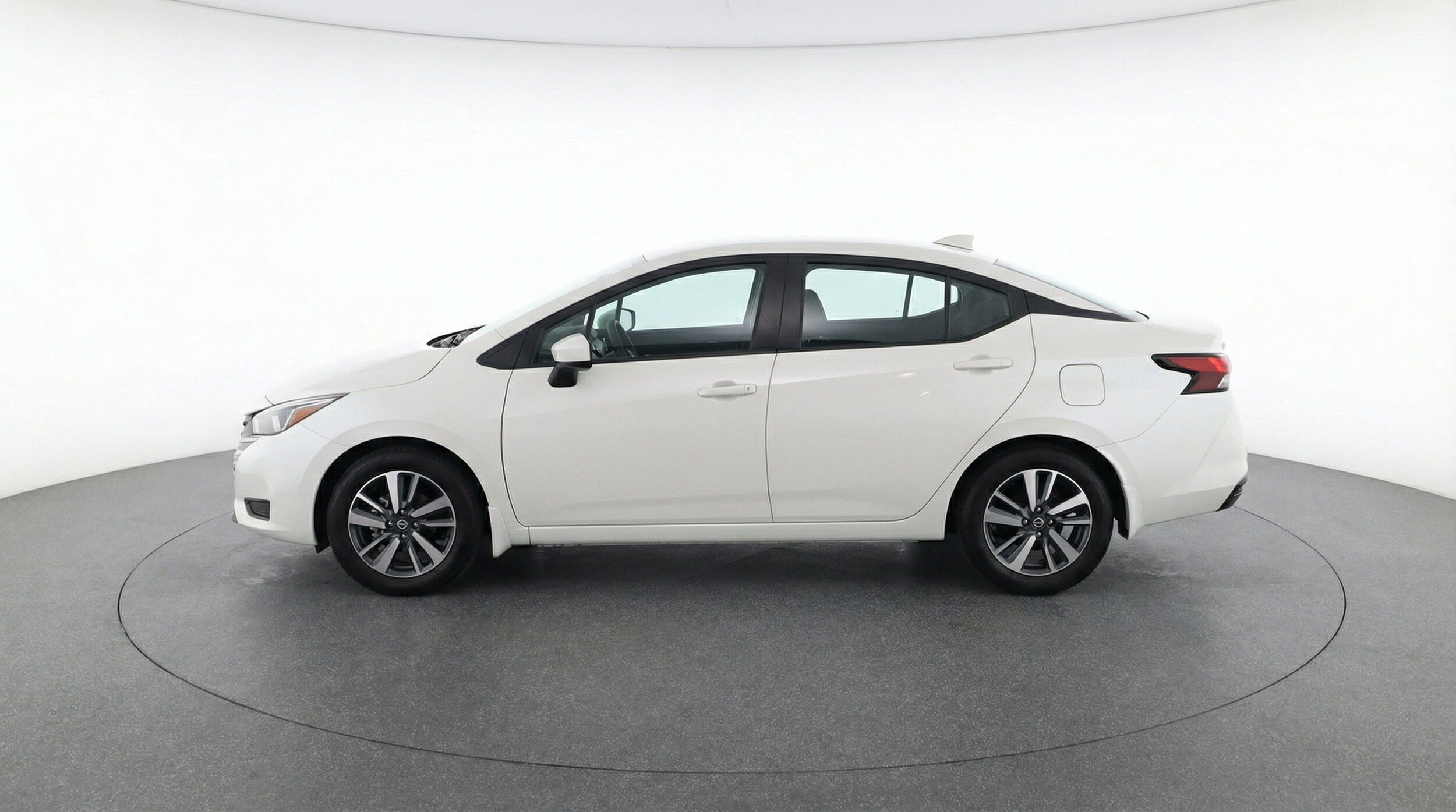 Thumbnail: 2025 Nissan Versa - 5