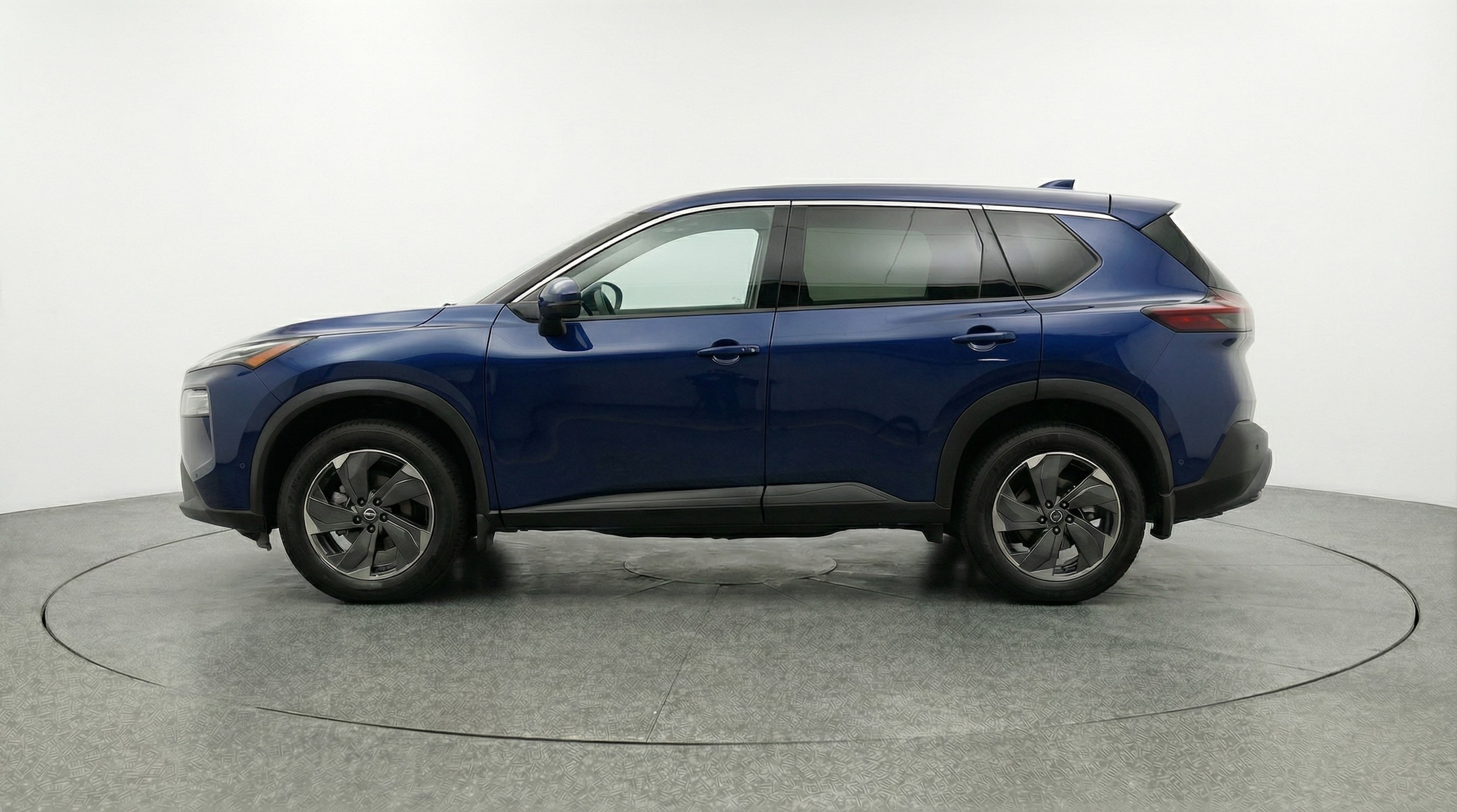 Thumbnail: 2025 Nissan Rogue - 4