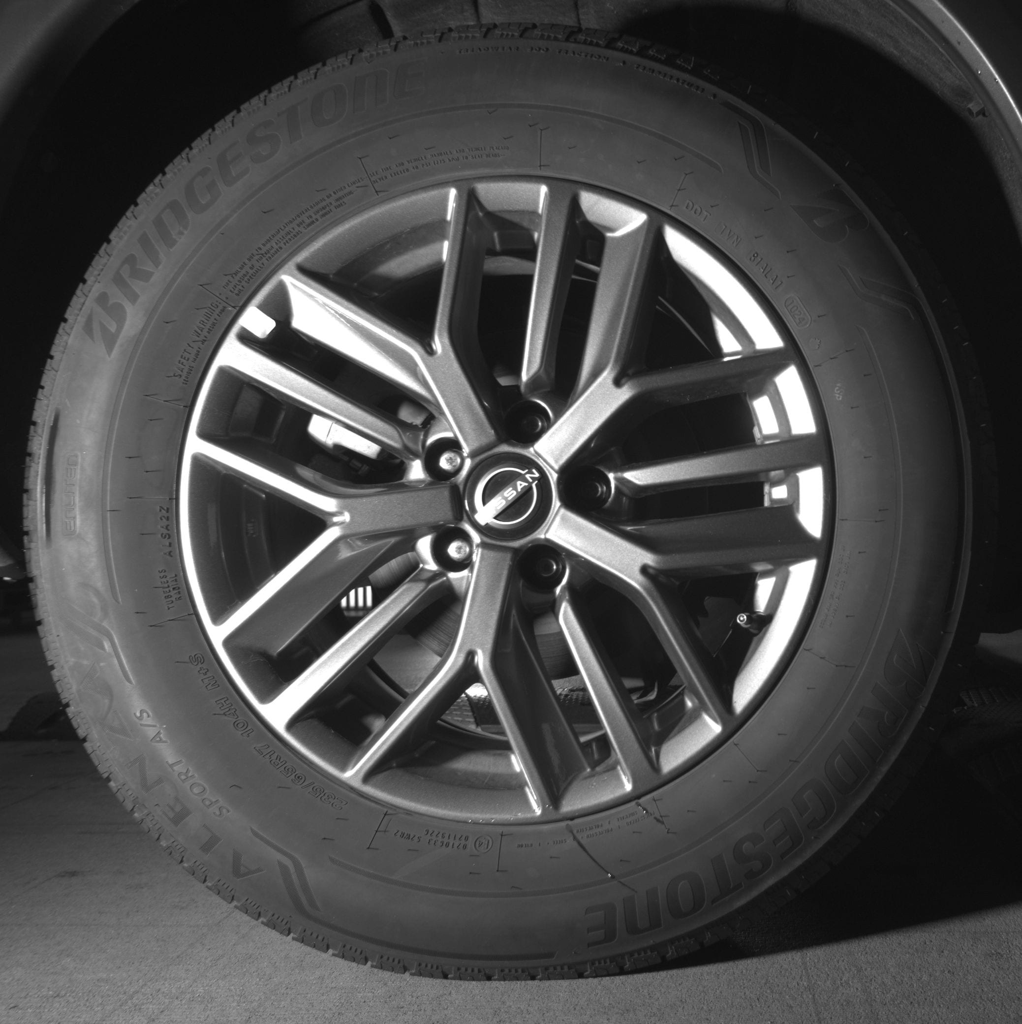 Thumbnail: 2024 Nissan Rogue - 12