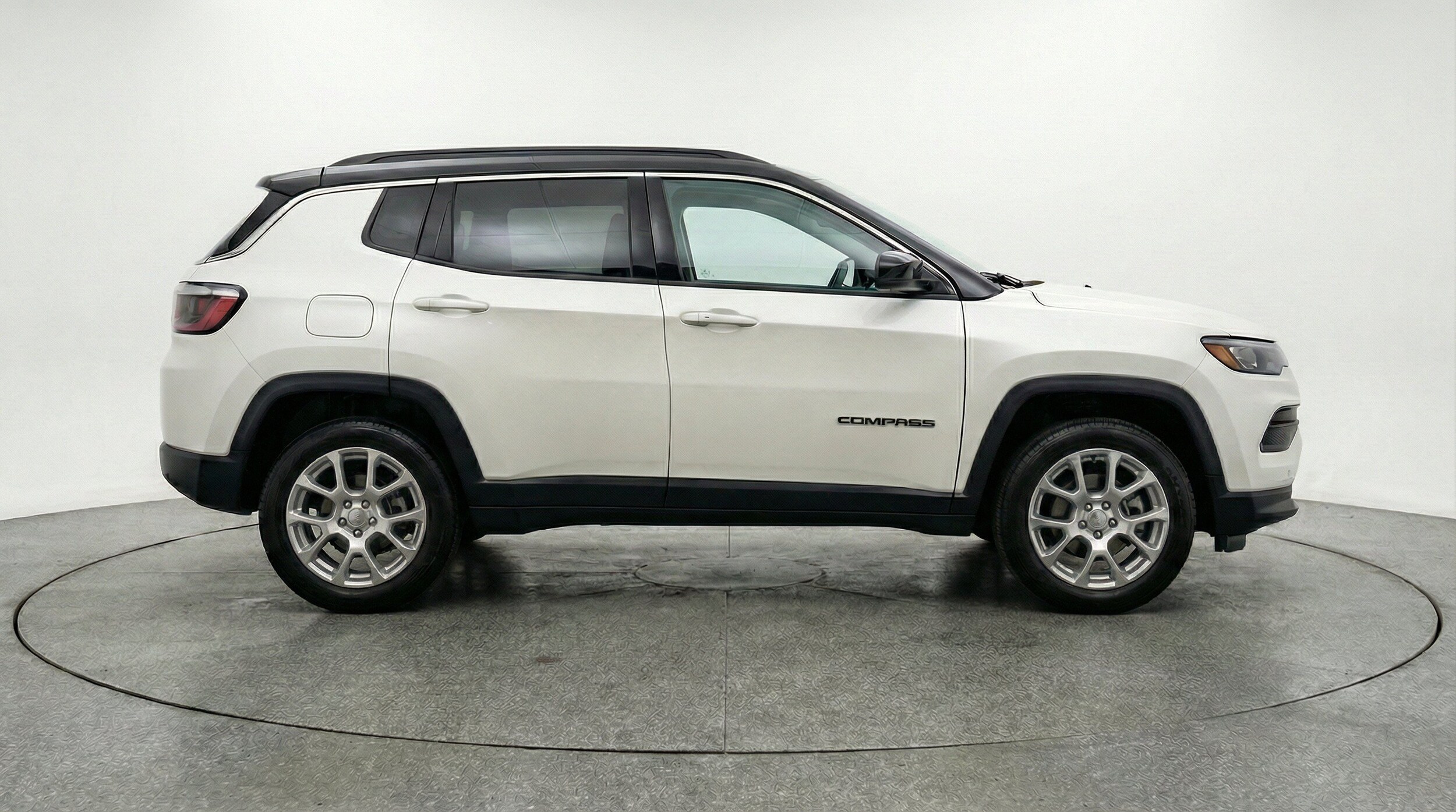 Thumbnail: 2025 Jeep Compass - 10