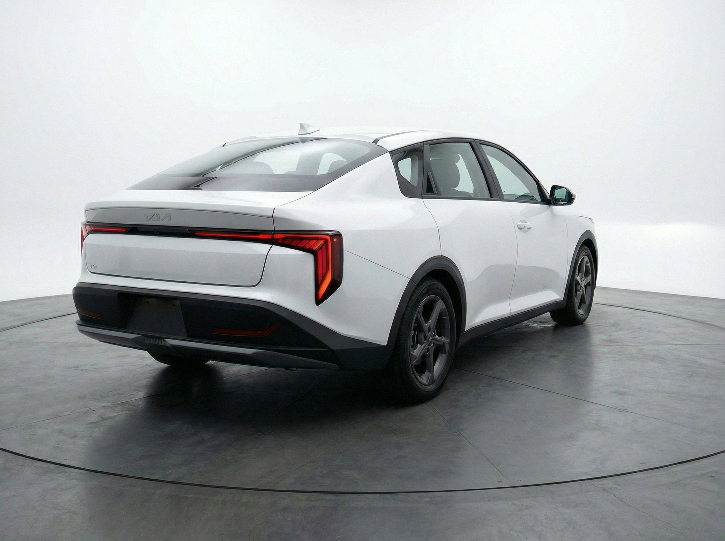 Thumbnail: 2025 Kia K4 - 9