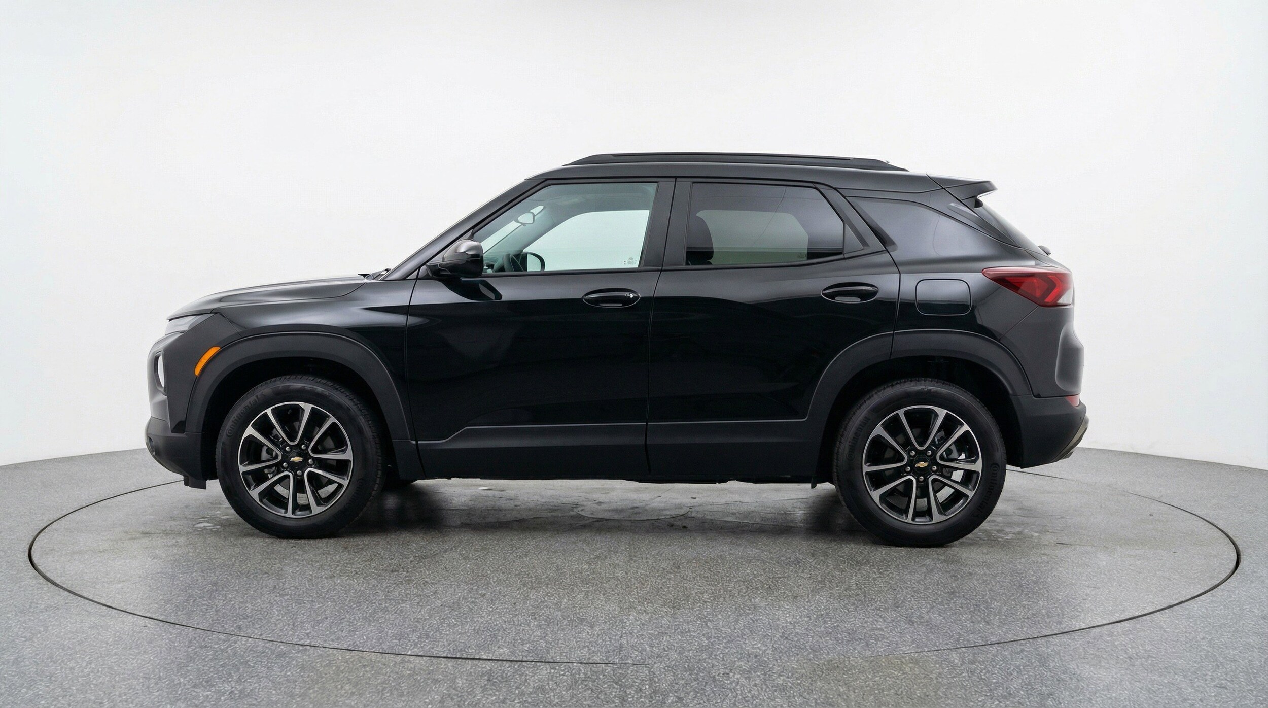 Thumbnail: 2025 Chevrolet TrailBlazer - 5