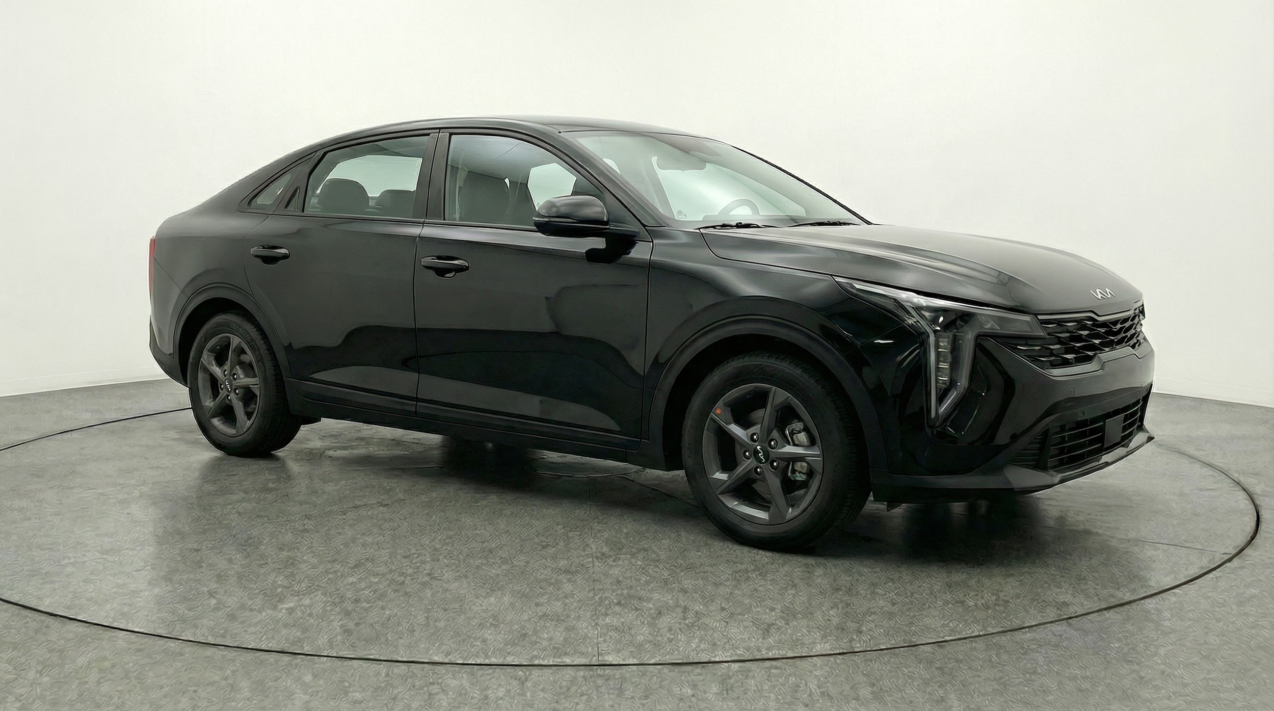 Thumbnail: 2025 Kia K4 - 1