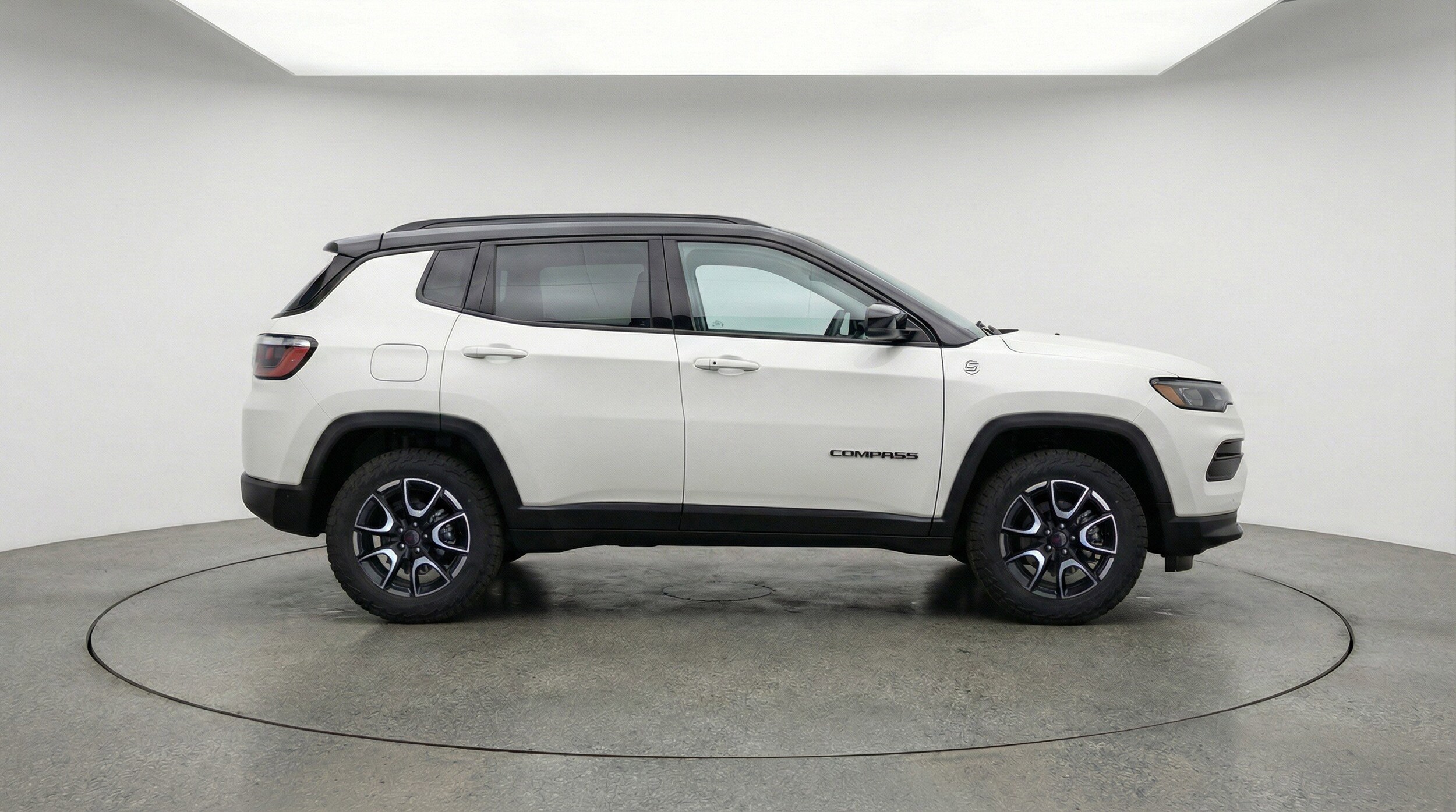 Thumbnail: 2025 Jeep Compass - 11