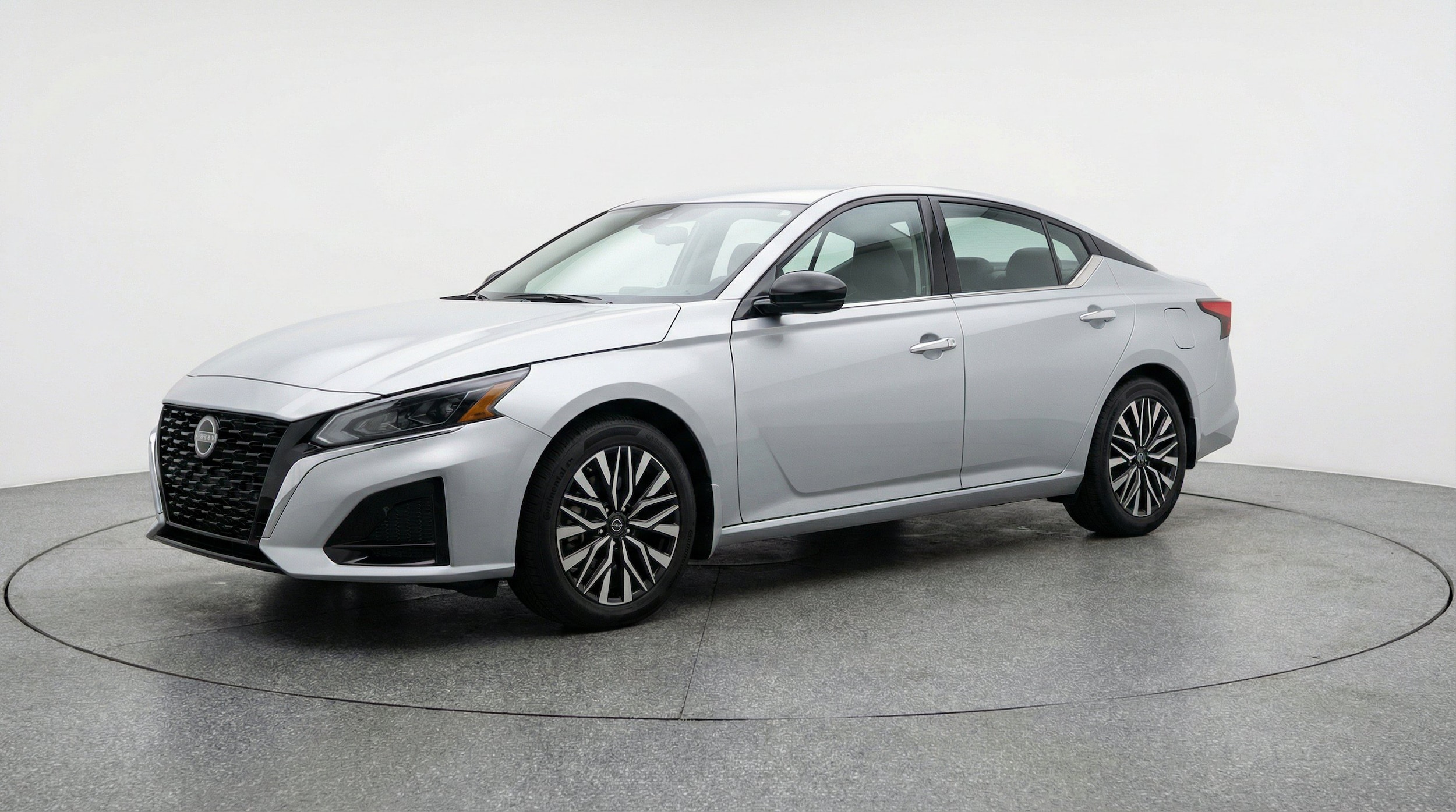 Thumbnail: 2025 Nissan Altima - 3