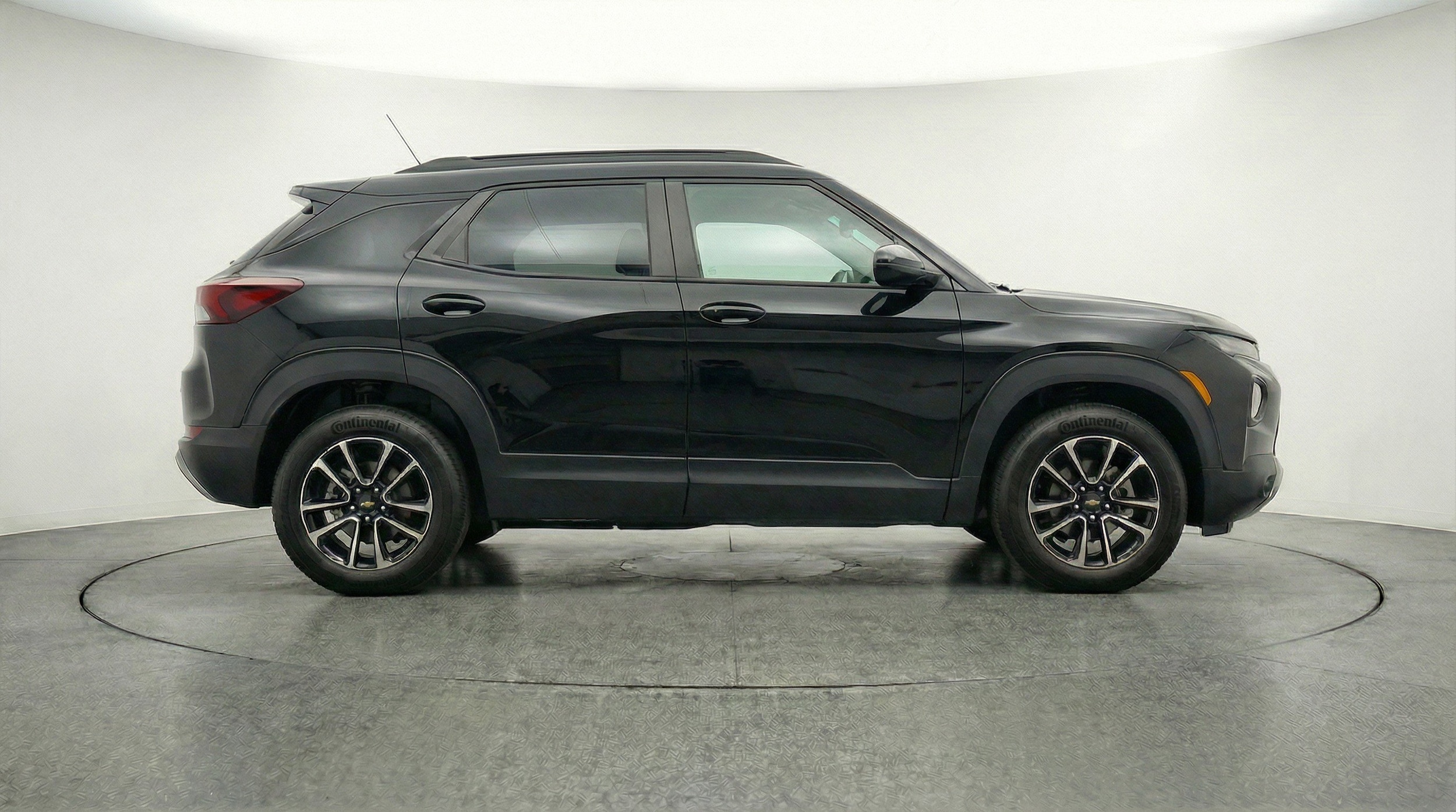 Thumbnail: 2025 Chevrolet TrailBlazer - 11