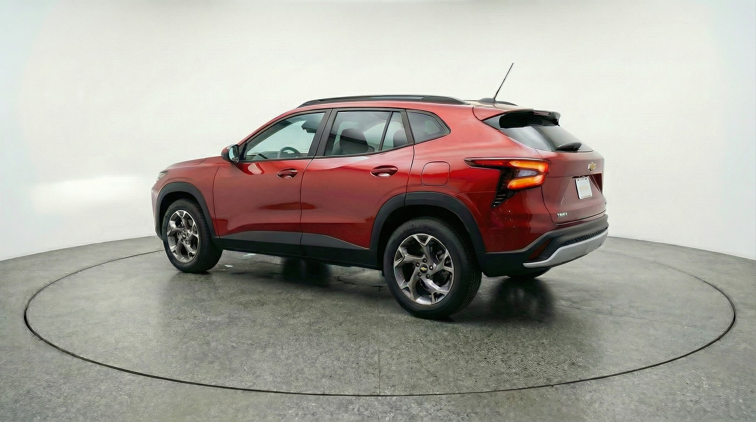 Thumbnail: 2025 Chevrolet Trax - 5