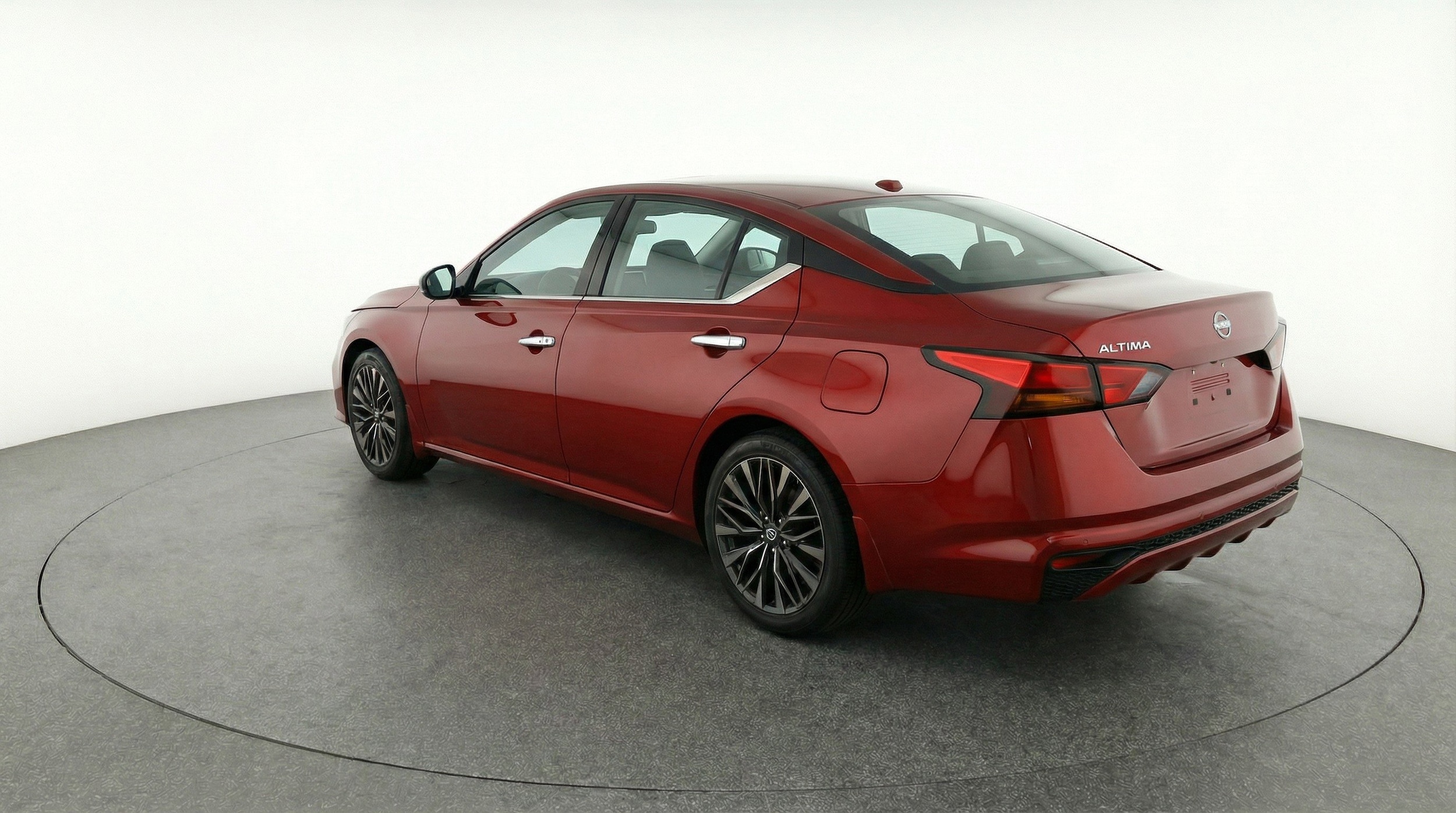 Thumbnail: 2025 Nissan Altima - 6