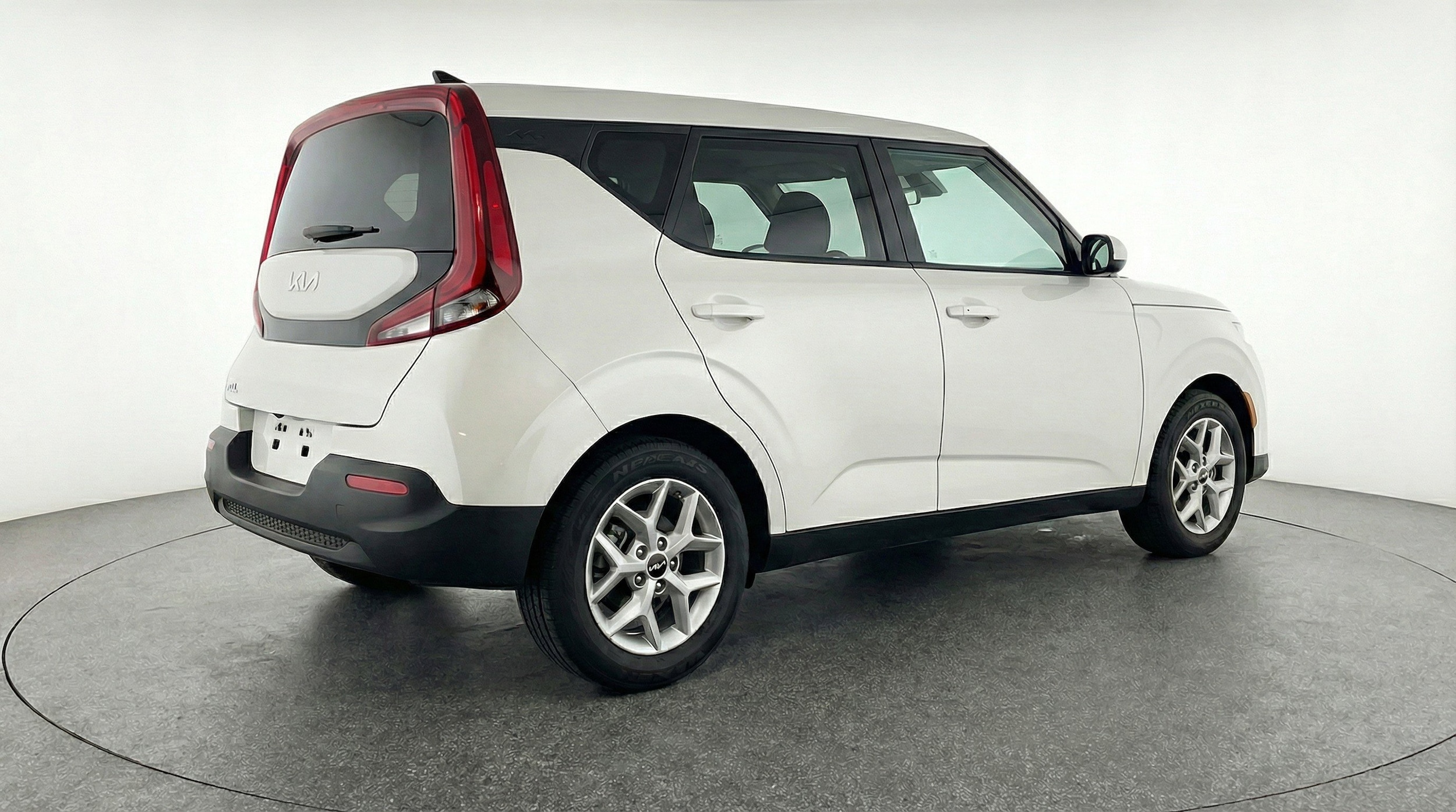 Thumbnail: 2025 Kia Soul - 9