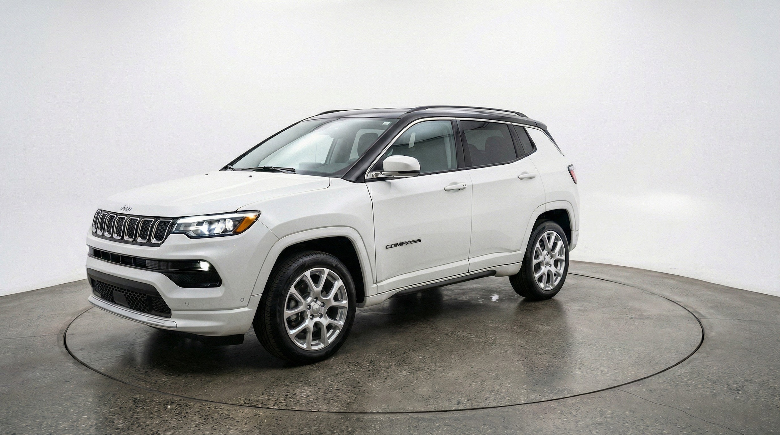 Thumbnail: 2025 Jeep Compass - 3