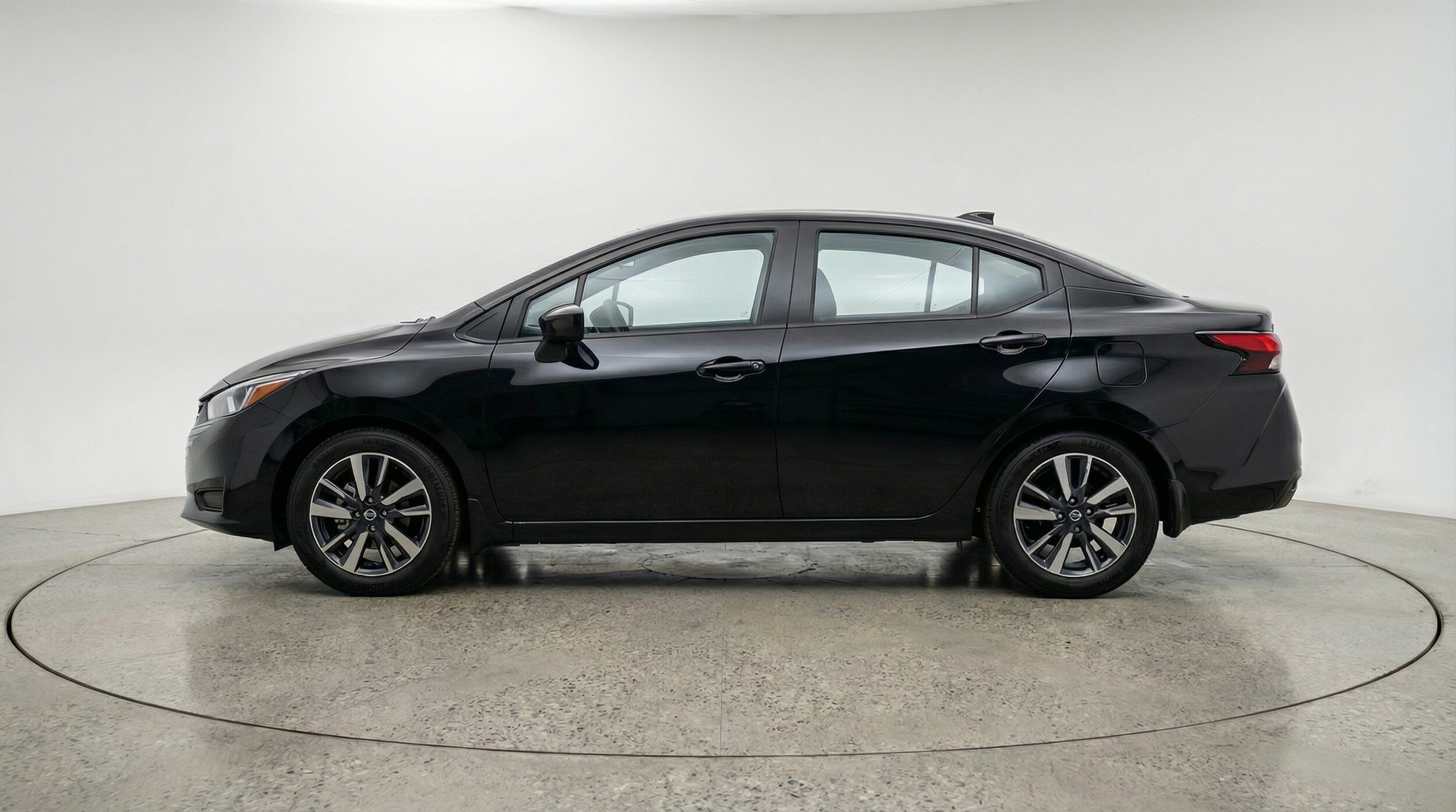 Thumbnail: 2025 Nissan Versa - 4