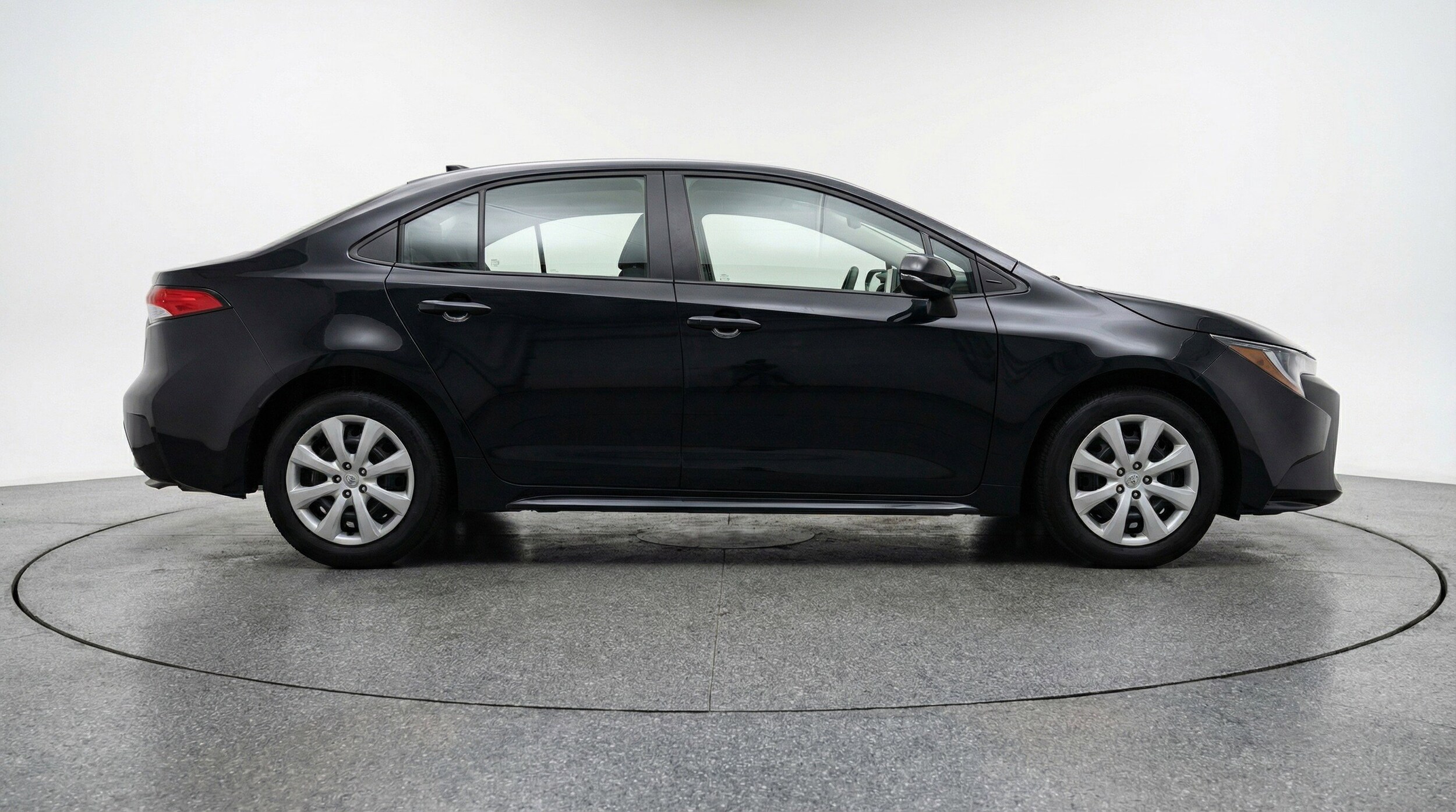 Thumbnail: 2025 Toyota Corolla - 11