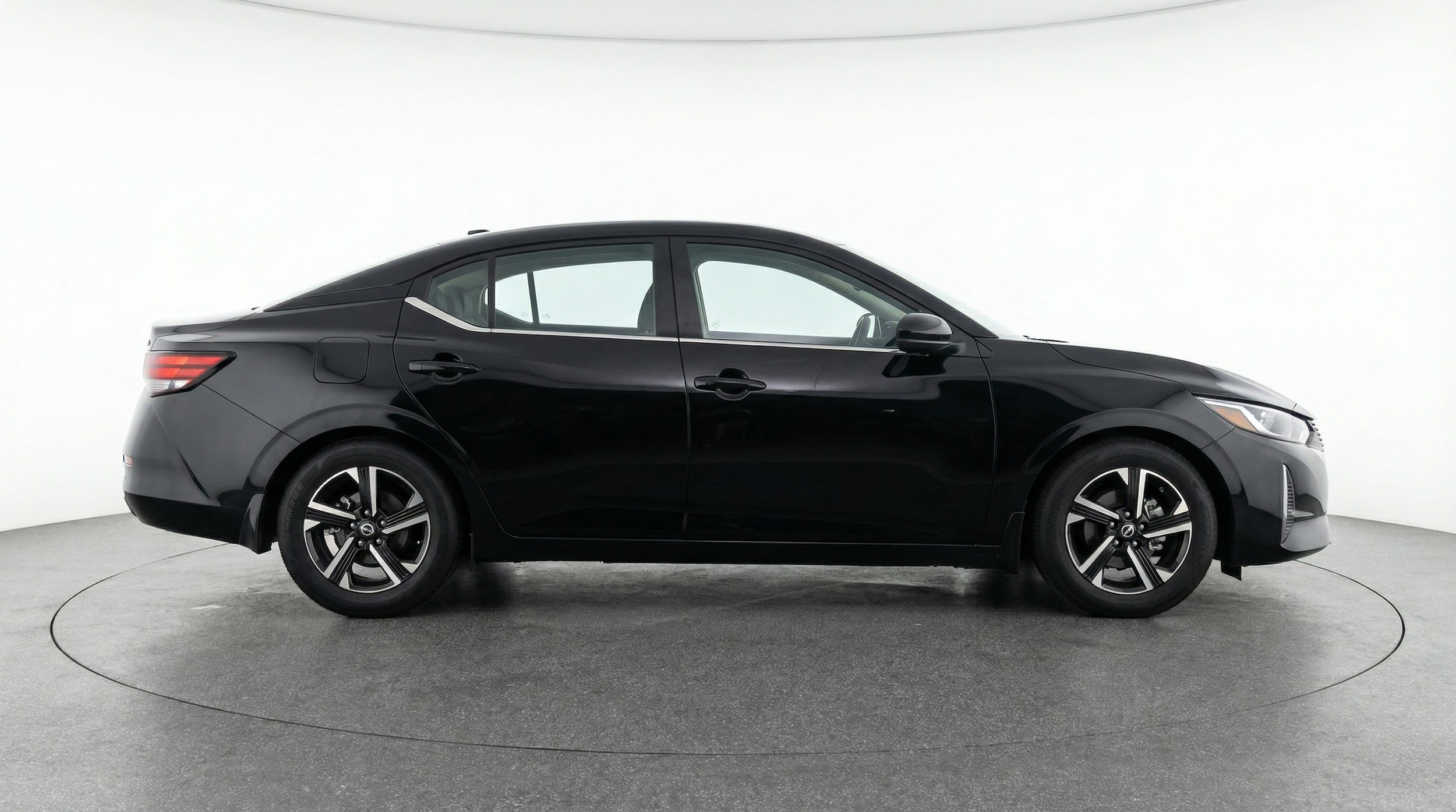 Thumbnail: 2025 Nissan Sentra - 8