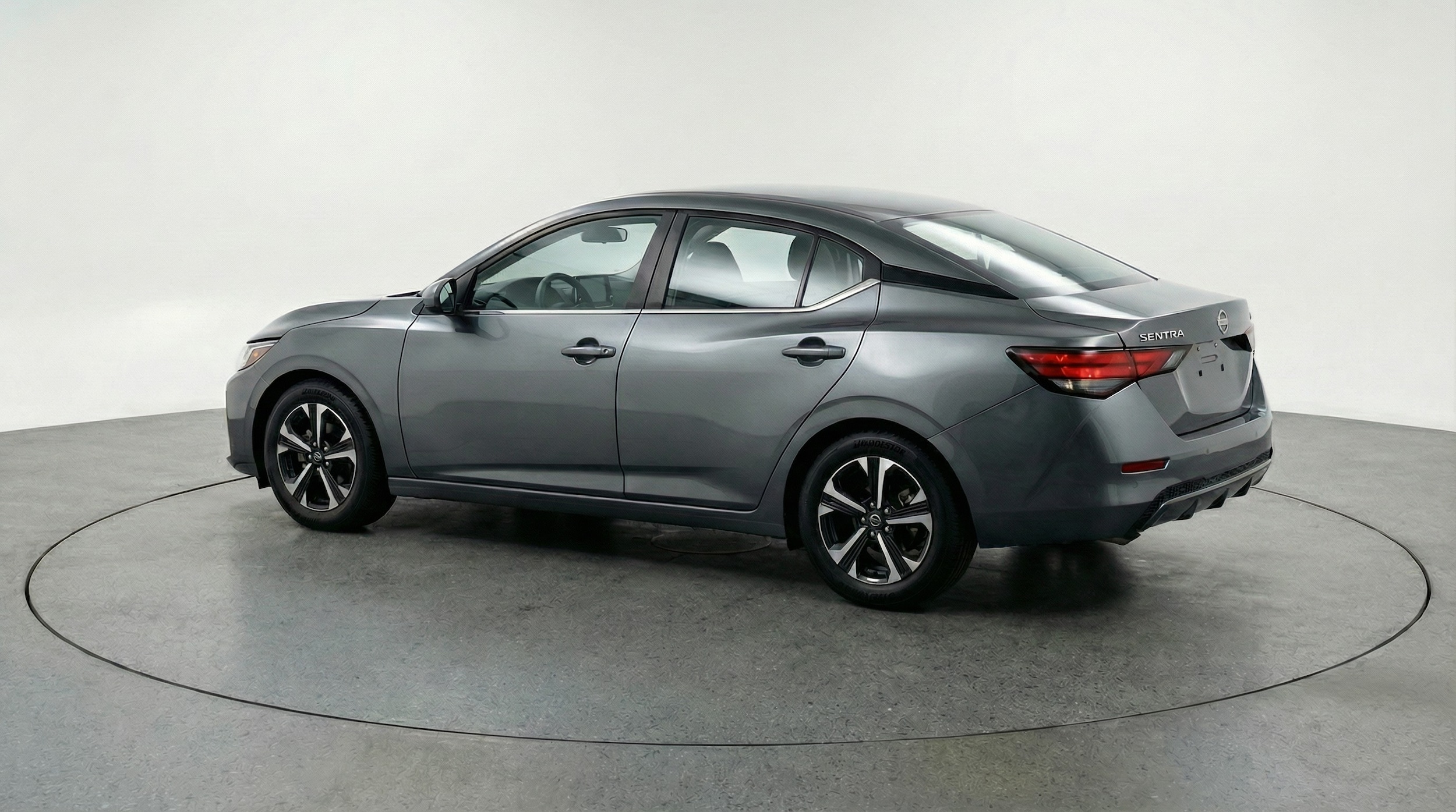 Thumbnail: 2025 Nissan Sentra - 5