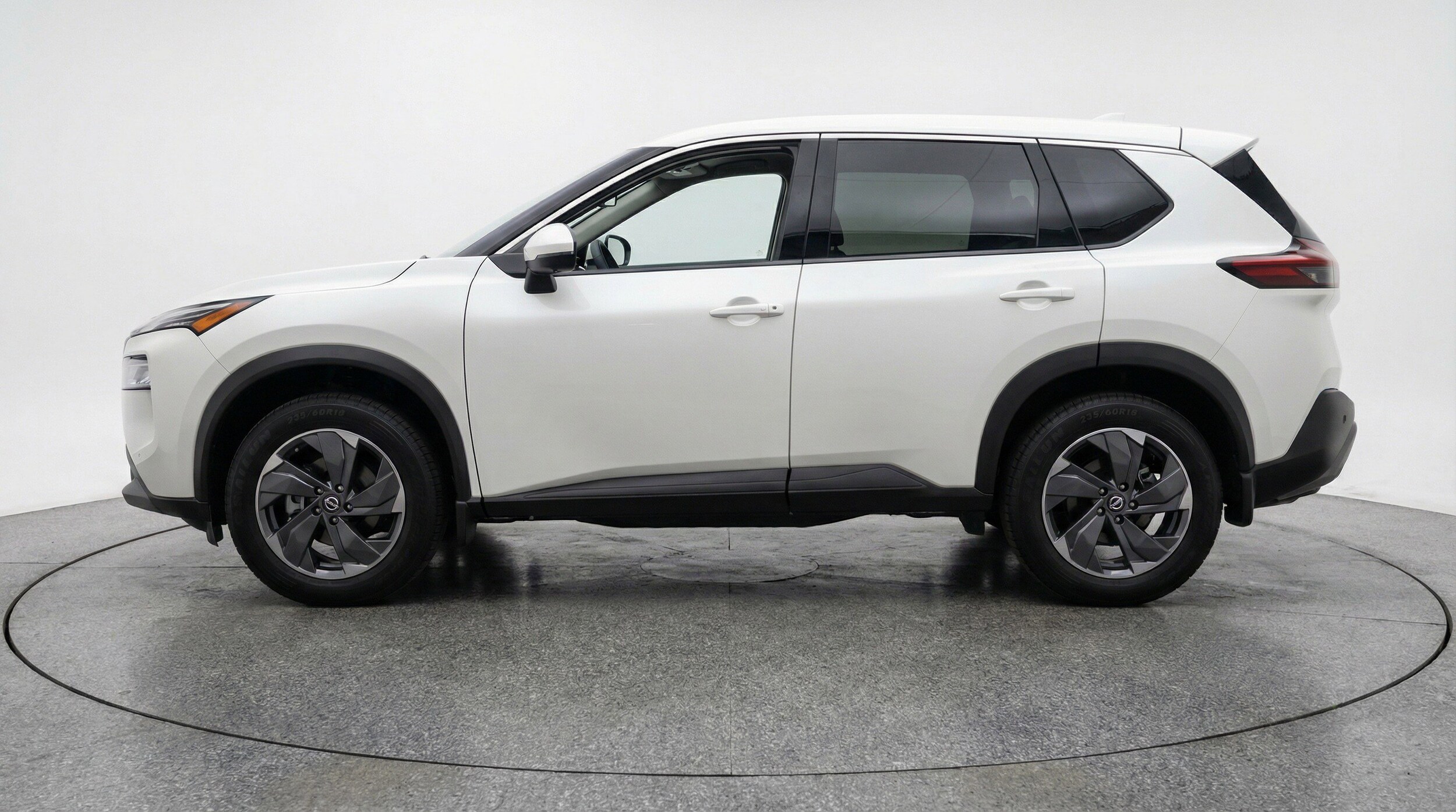 Thumbnail: 2025 Nissan Rogue - 5