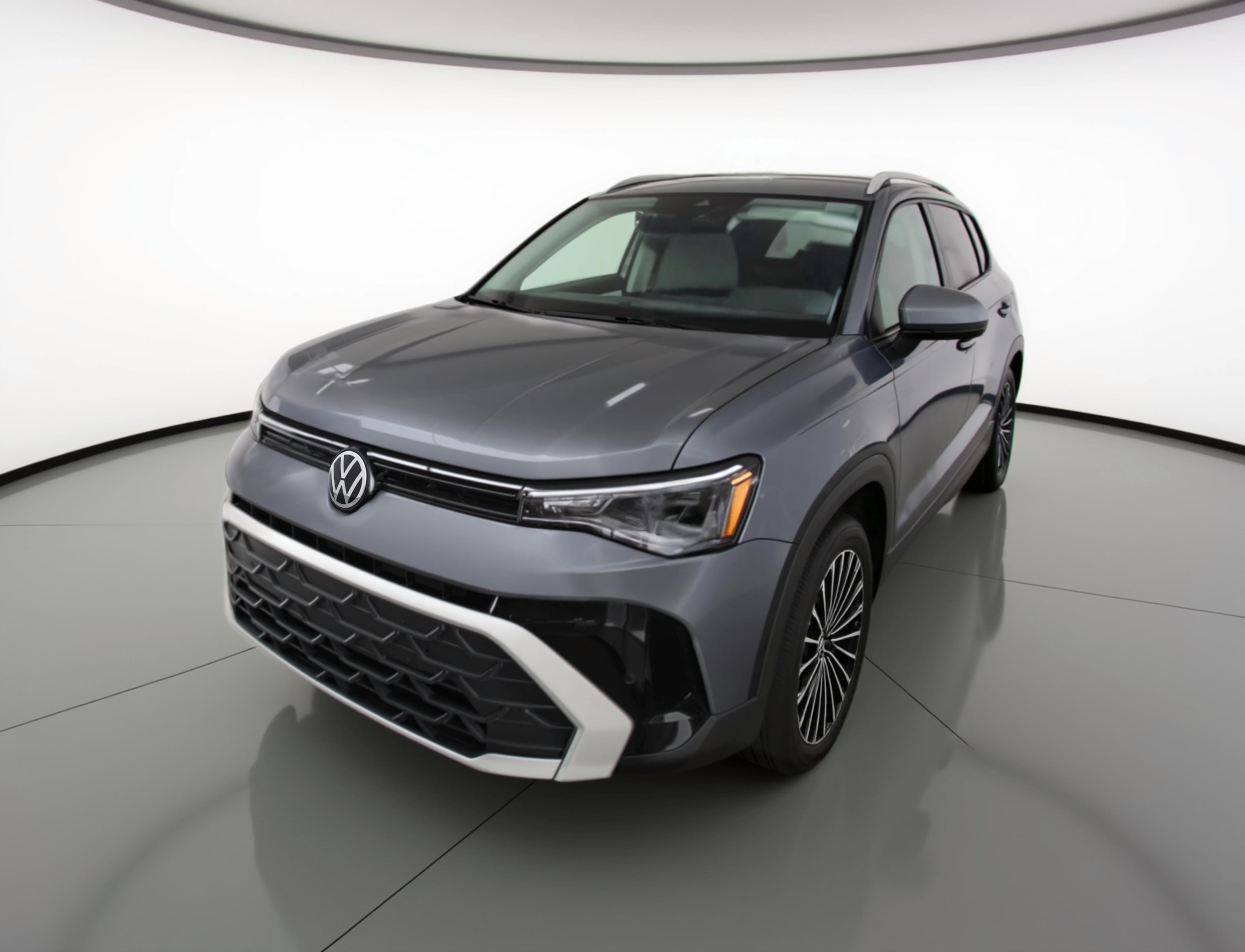 Thumbnail: 2025 Volkswagen Taos - 3