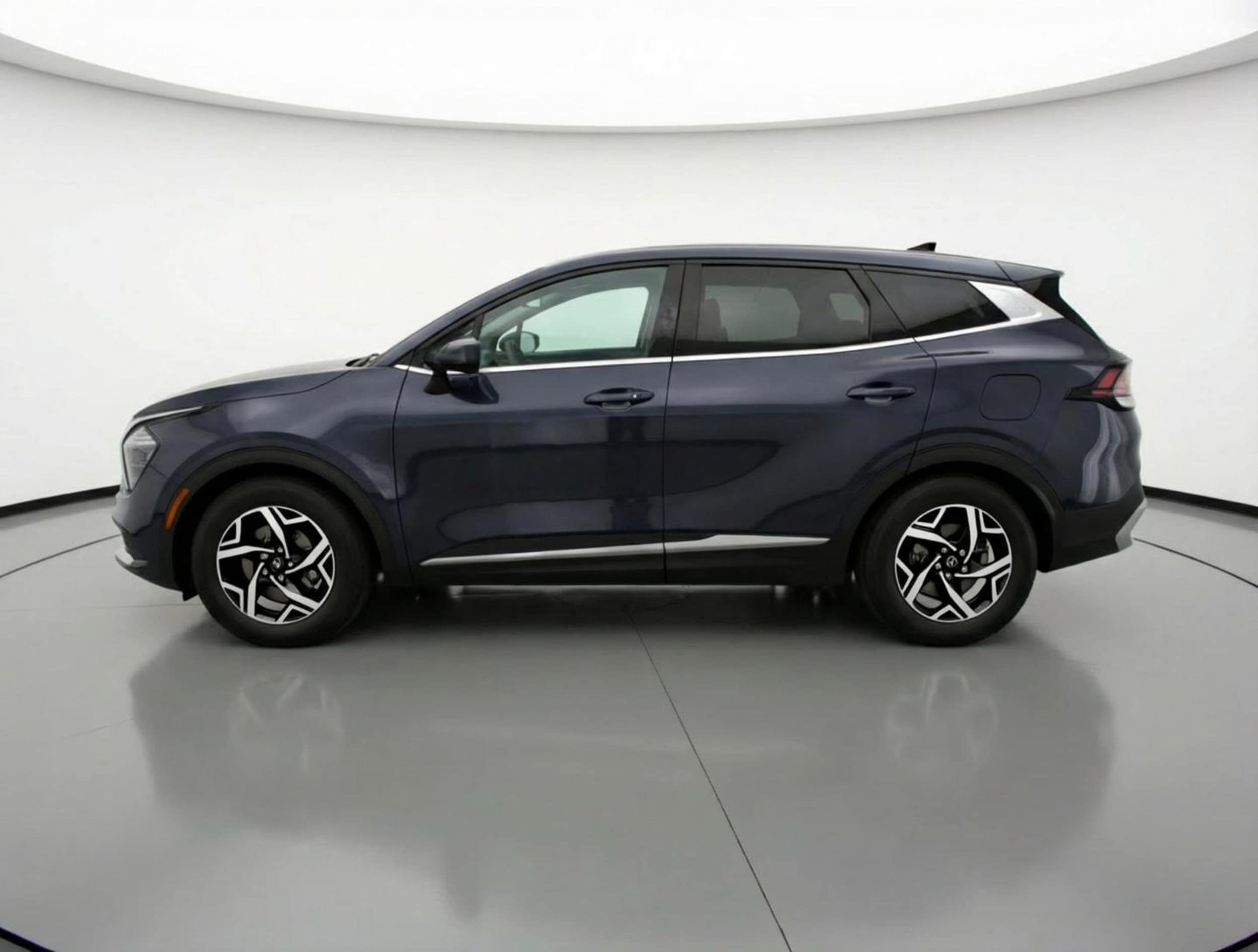 Thumbnail: 2025 Kia Sportage - 4