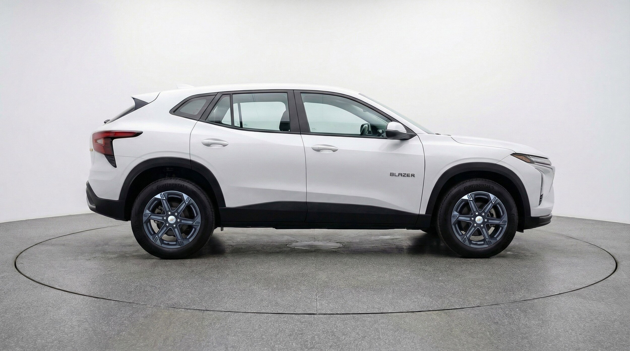 Thumbnail: 2025 Chevrolet Blazer - 11
