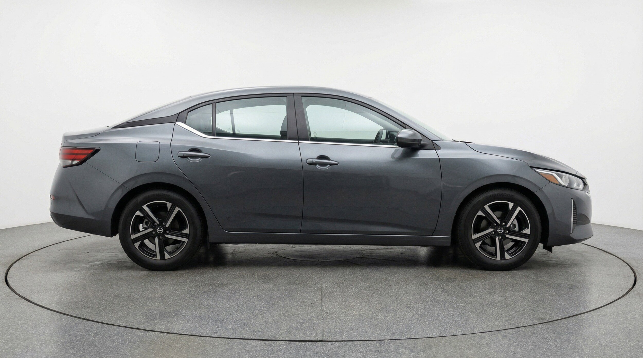 Thumbnail: 2025 Nissan Sentra - 11
