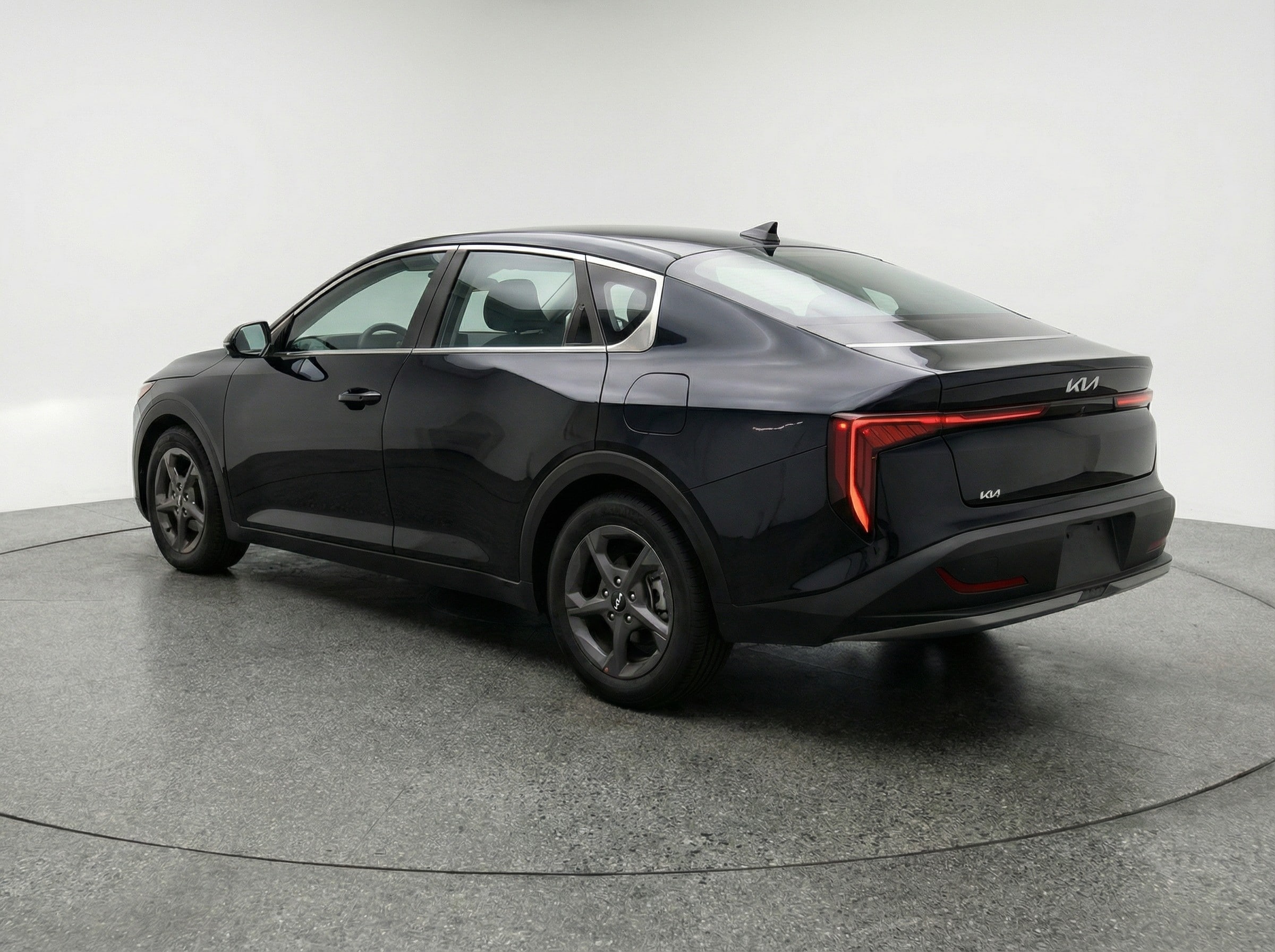 Thumbnail: 2025 Kia K4 - 5