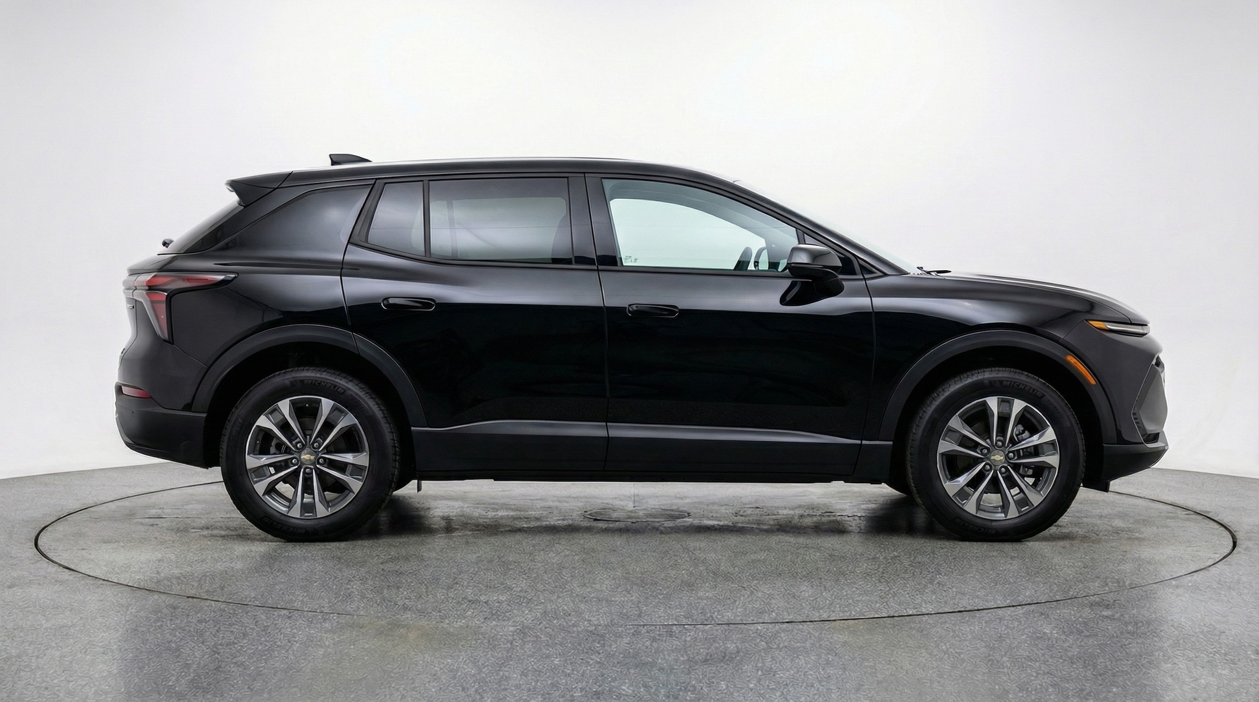 Thumbnail: 2025 Chevrolet Equinox - 8