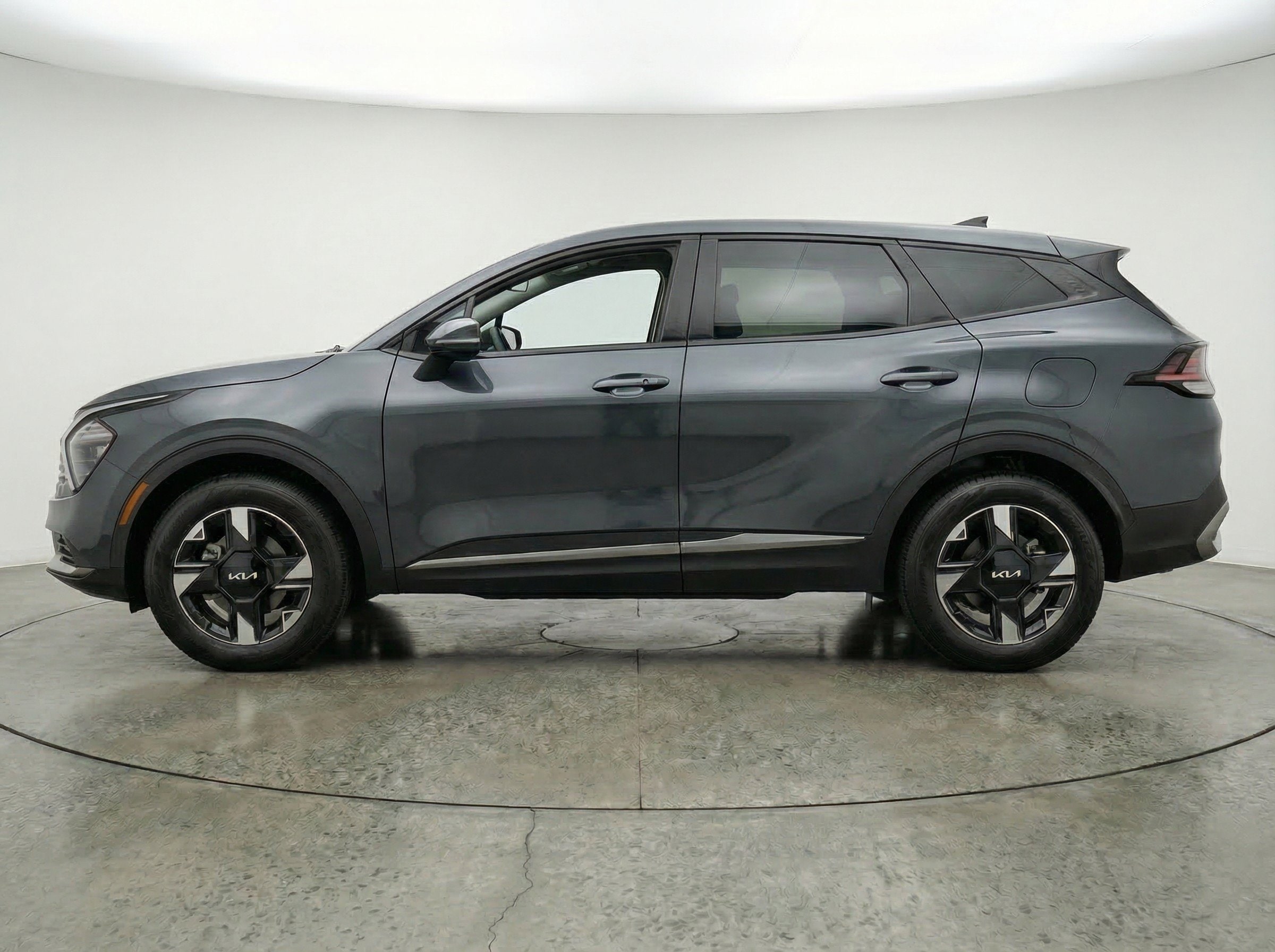 Thumbnail: 2026 Kia Sportage - 5