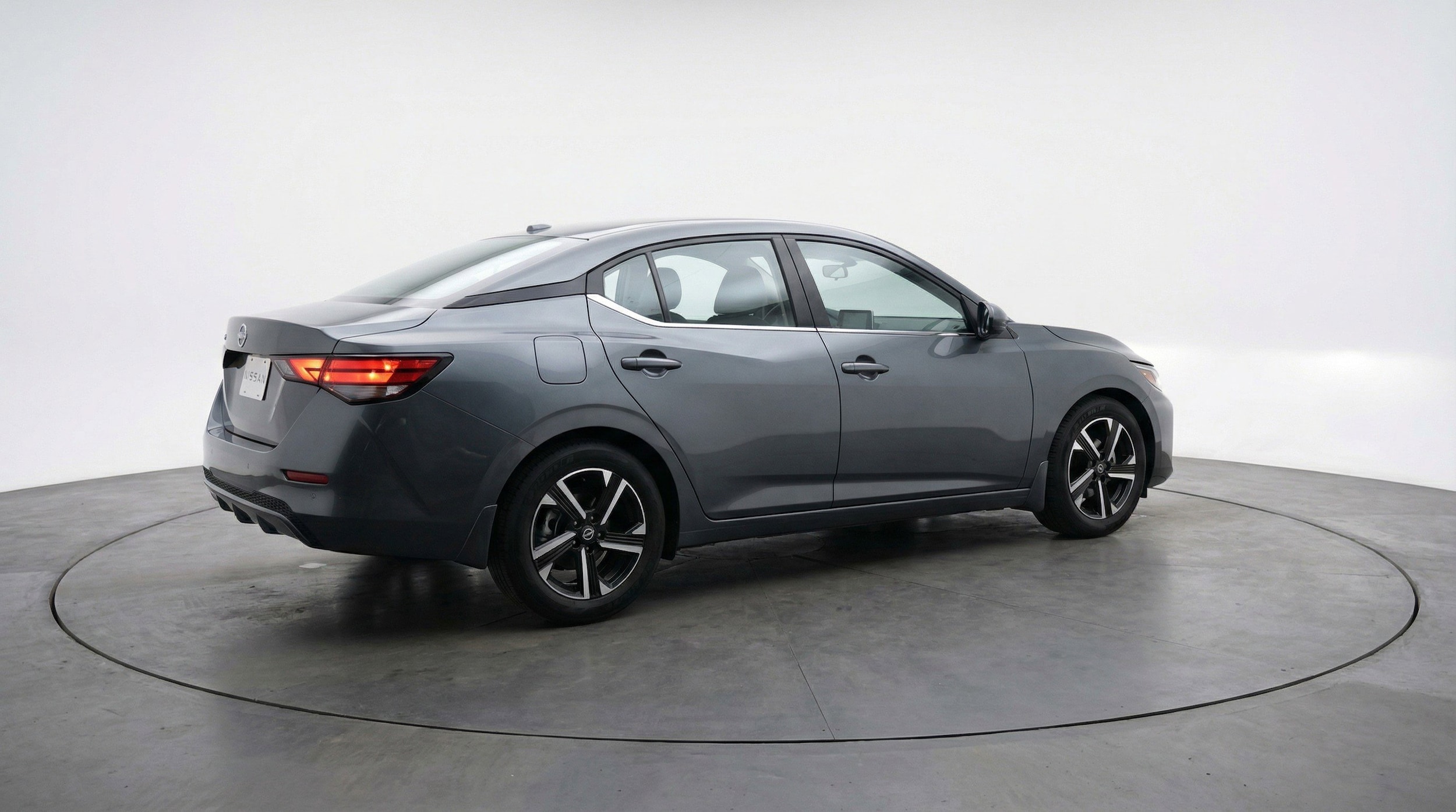 Thumbnail: 2025 Nissan Sentra - 9