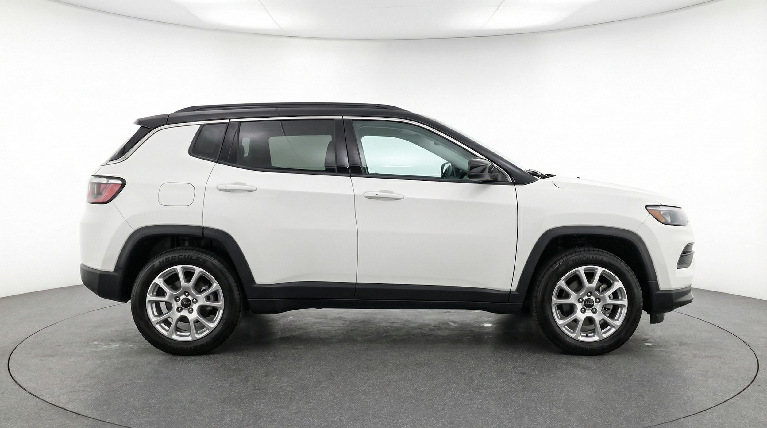 Thumbnail: 2025 Jeep Compass - 8