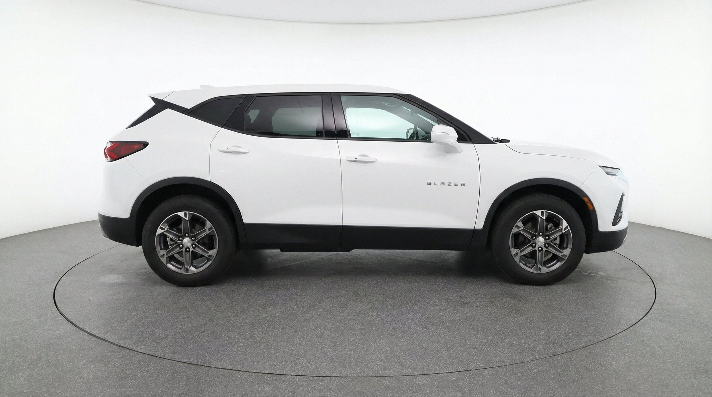 Thumbnail: 2025 Chevrolet Blazer - 11