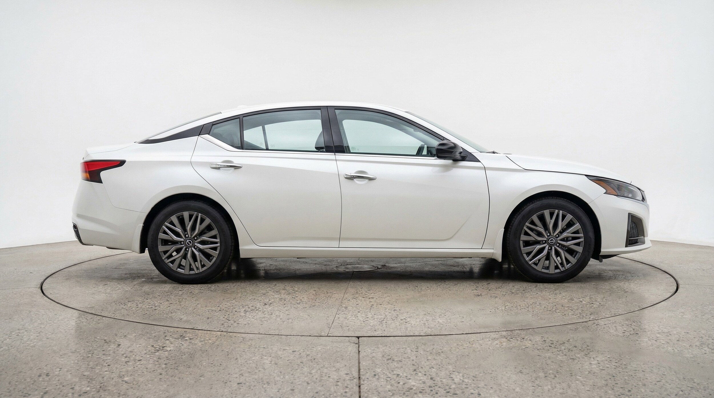 Thumbnail: 2025 Nissan Altima - 11