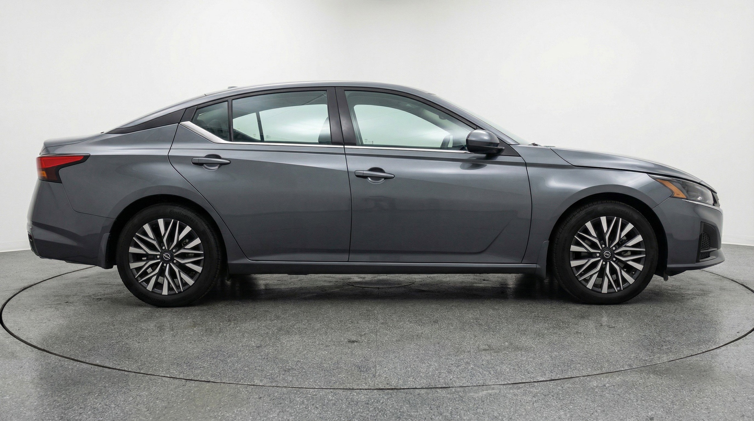 Thumbnail: 2025 Nissan Altima - 11