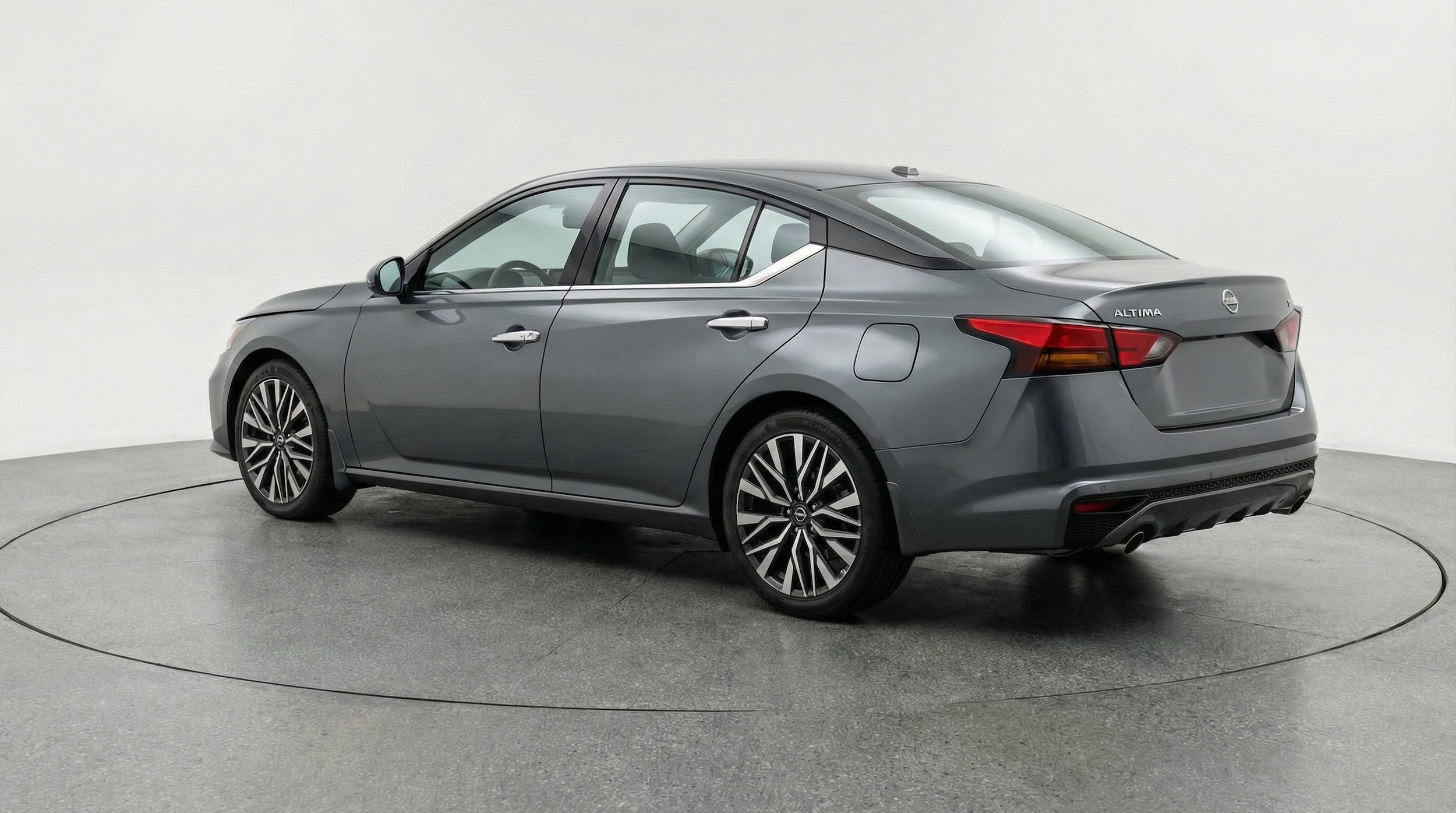 Thumbnail: 2025 Nissan Altima - 5