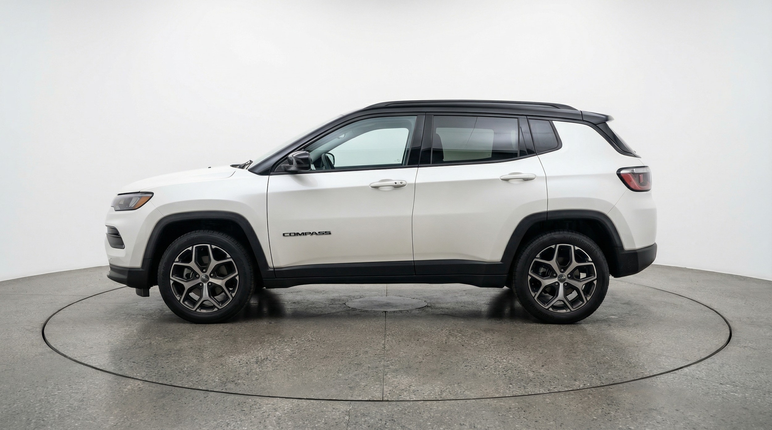 Thumbnail: 2025 Jeep Compass - 4