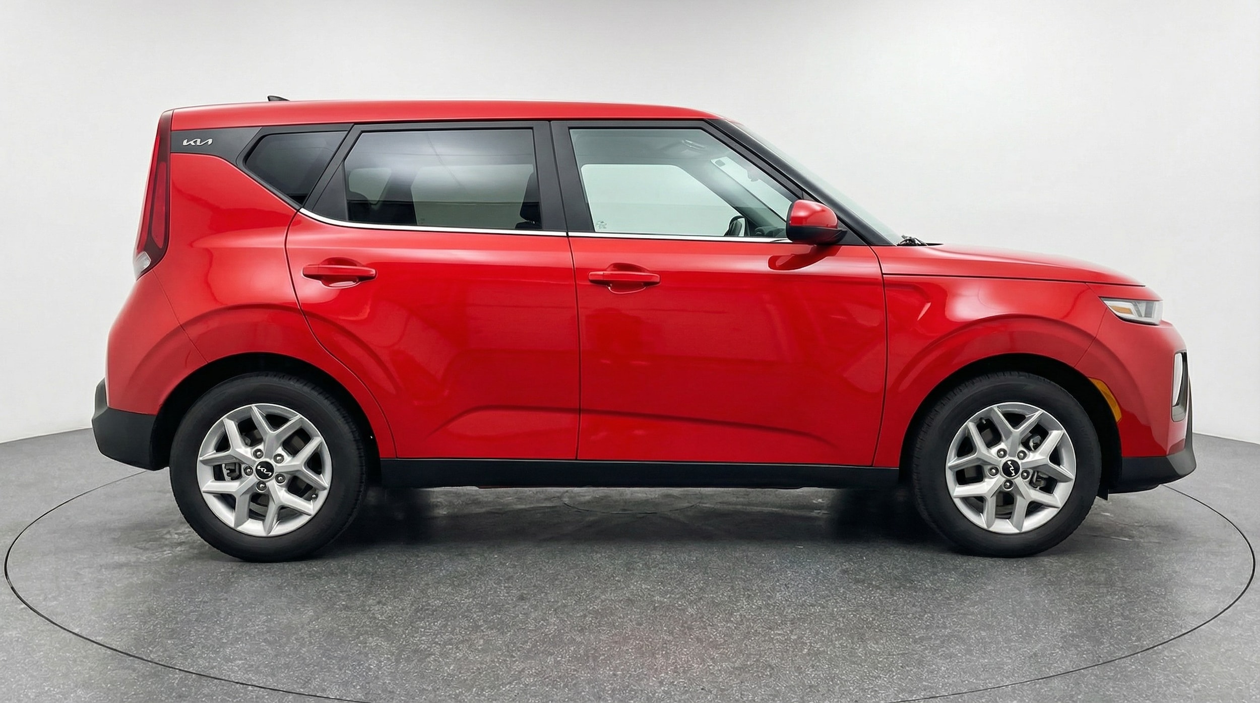 Thumbnail: 2025 Kia Soul - 8