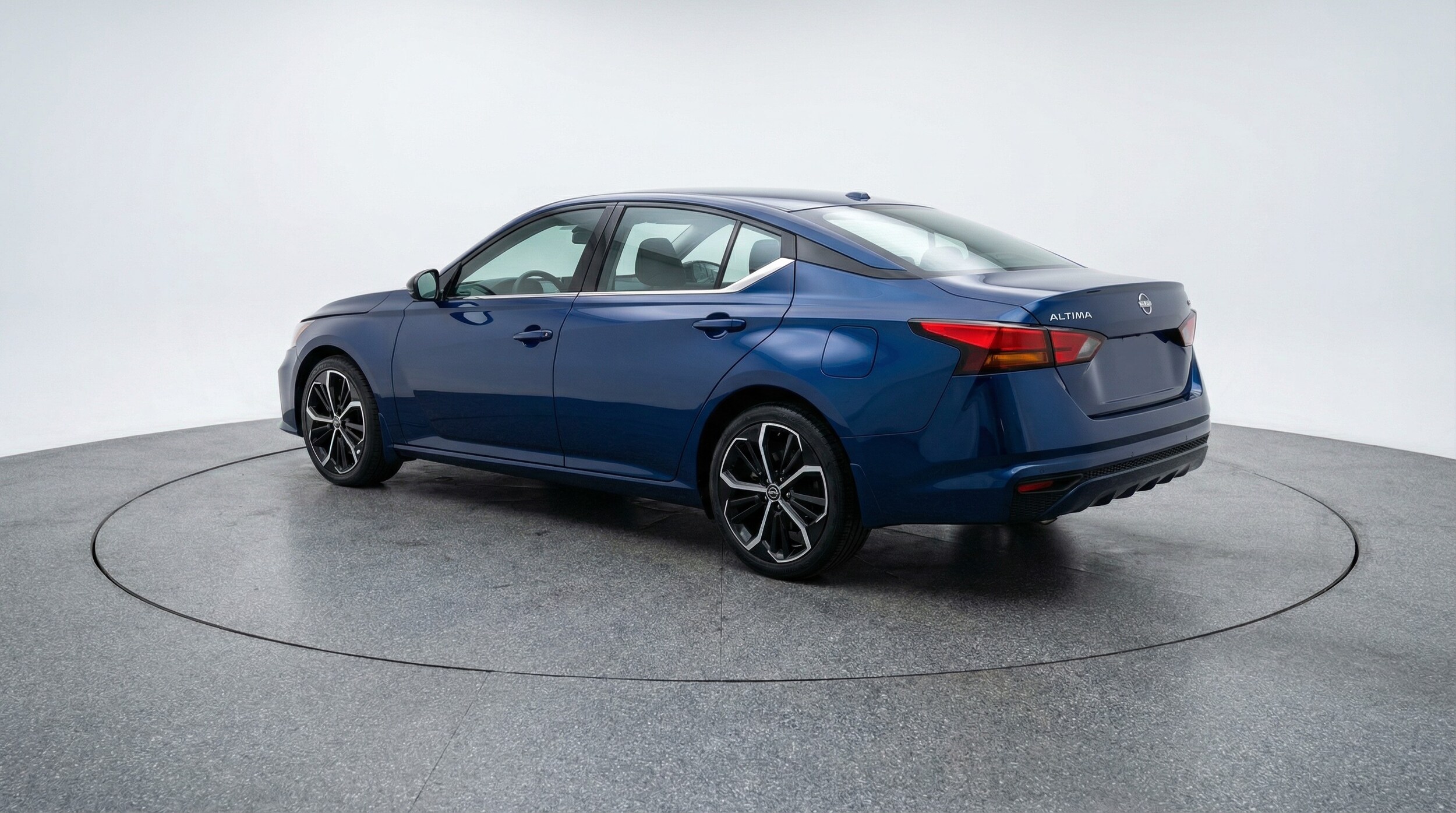 Thumbnail: 2025 Nissan Altima - 5