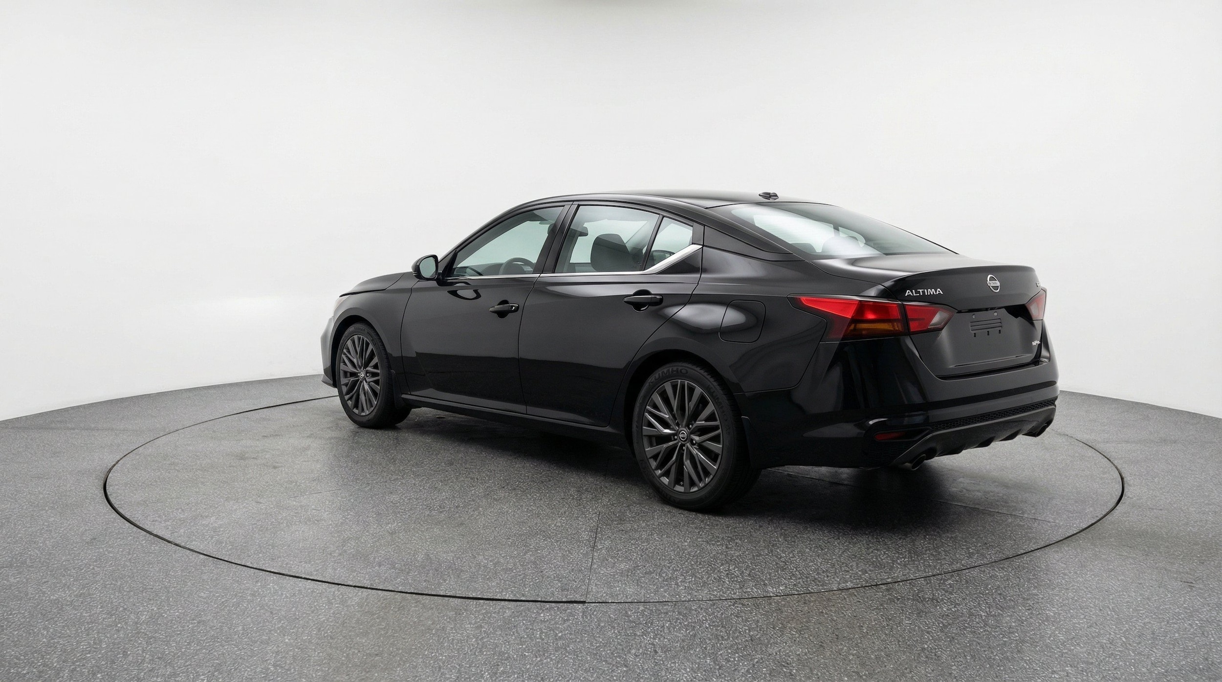 Thumbnail: 2025 Nissan Altima - 6