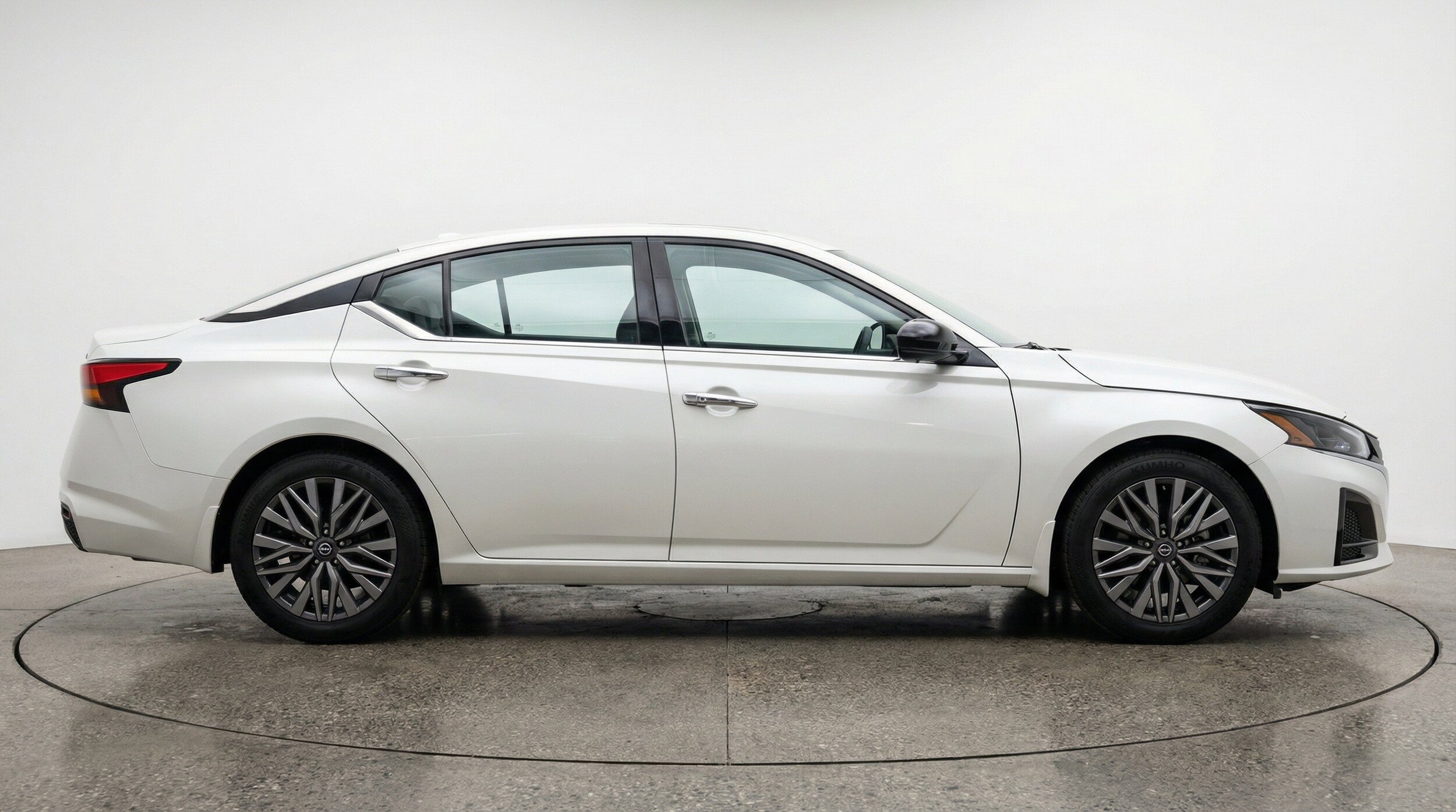 Thumbnail: 2025 Nissan Altima - 11